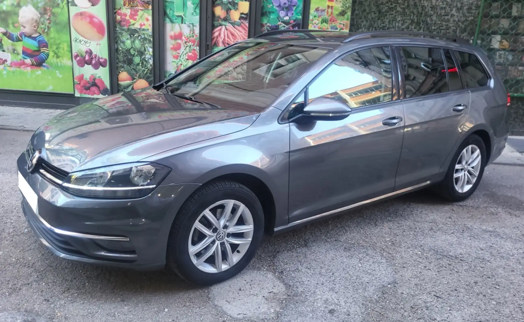 Volkswagen Golf Variant 2.0TDI Advance DSG7 Gris - 1