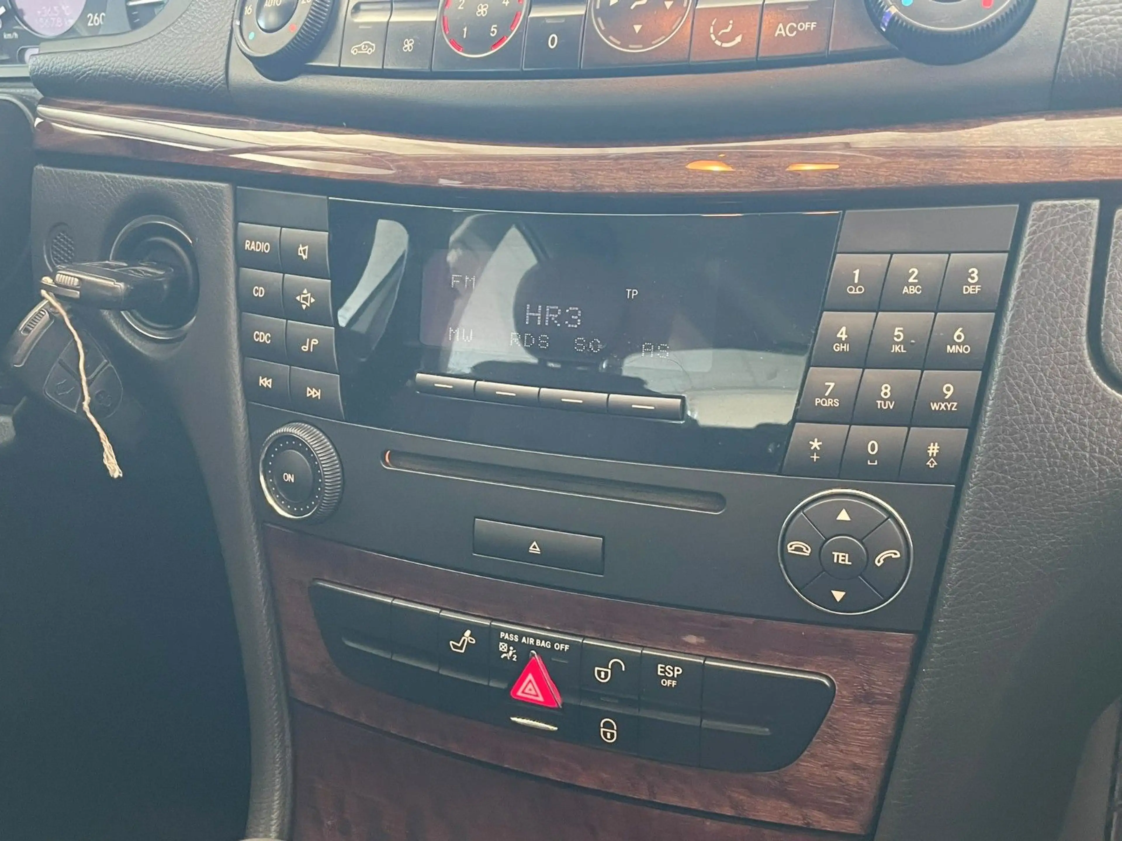 Mercedes-Benz E 200 Kompressor+Scheckheft+Klima+AHK+Tempomat — photo 15