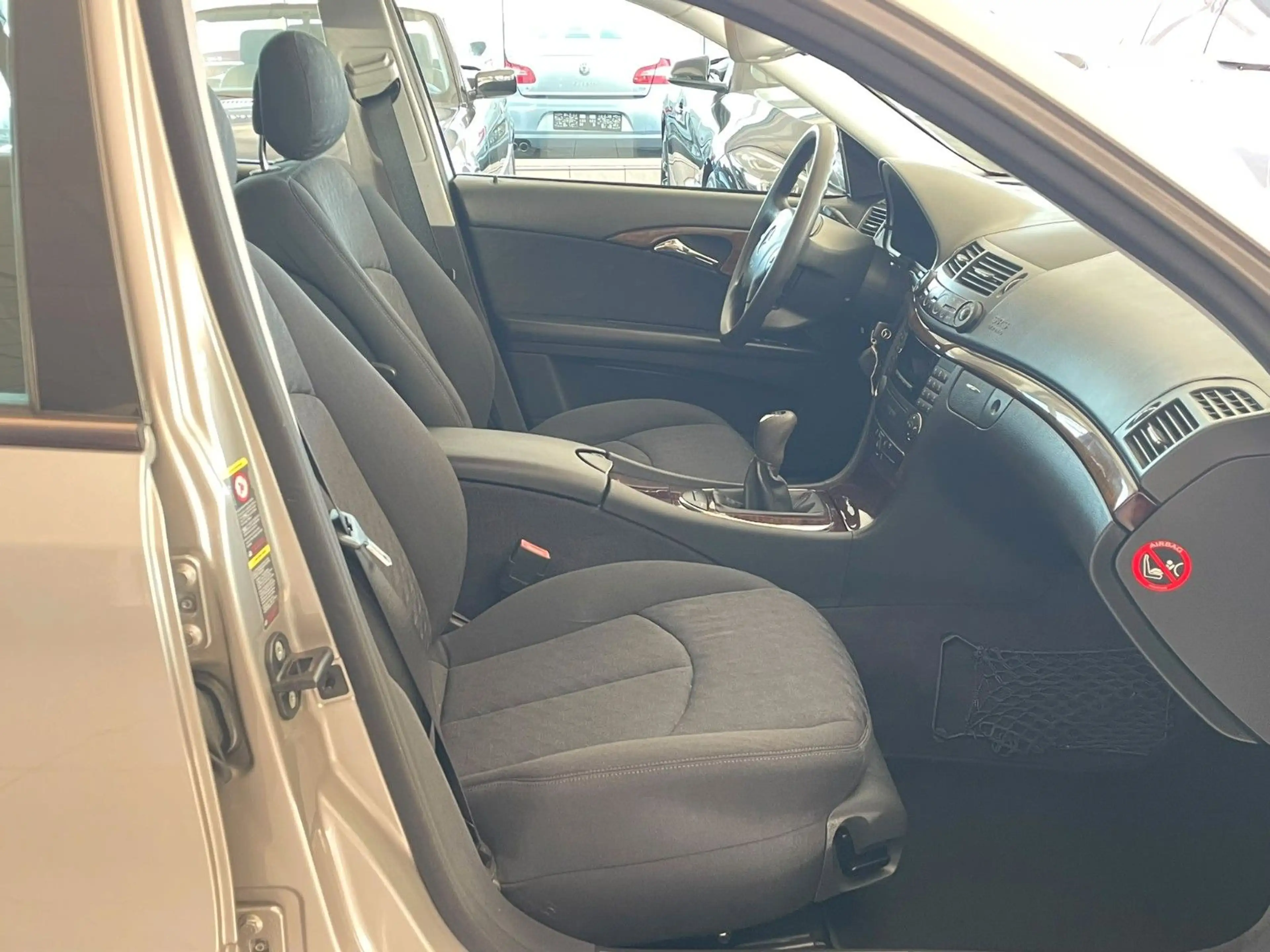 Mercedes-Benz E 200 Kompressor+Scheckheft+Klima+AHK+Tempomat — photo 10