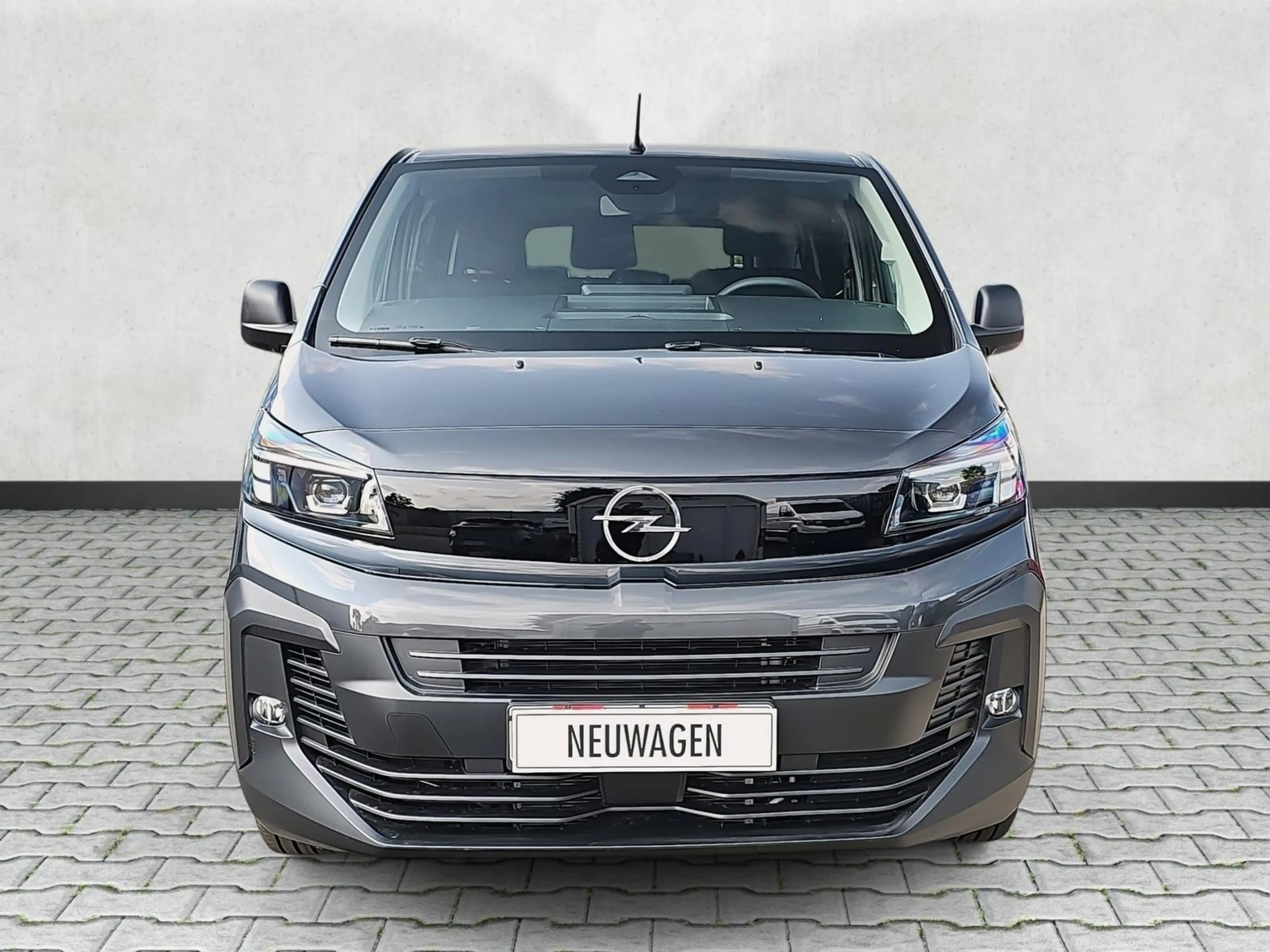 Opel Vivaro XL Kombi 2.2 Diesel Autom. Navi / Kamera 132 kW... — photo 2