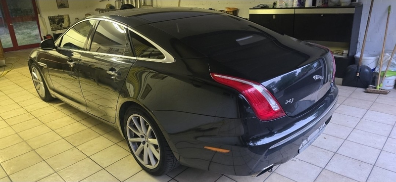 Jaguar XJ XJ 3.0D V6 Luxury — photo 4
