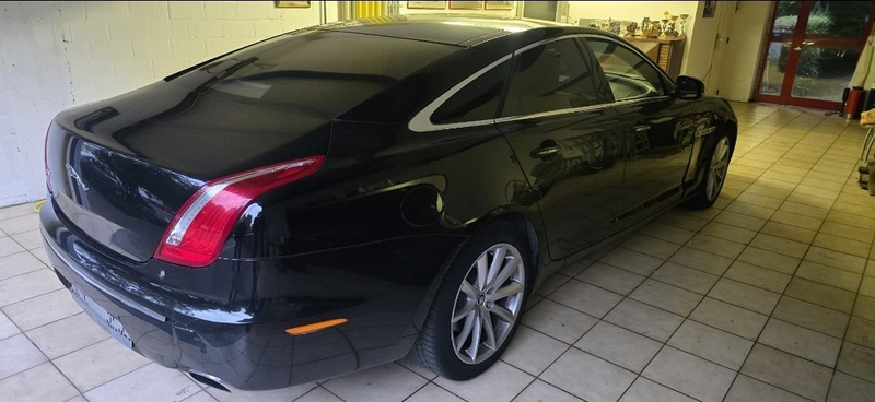 Jaguar XJ XJ 3.0D V6 Luxury — photo 5