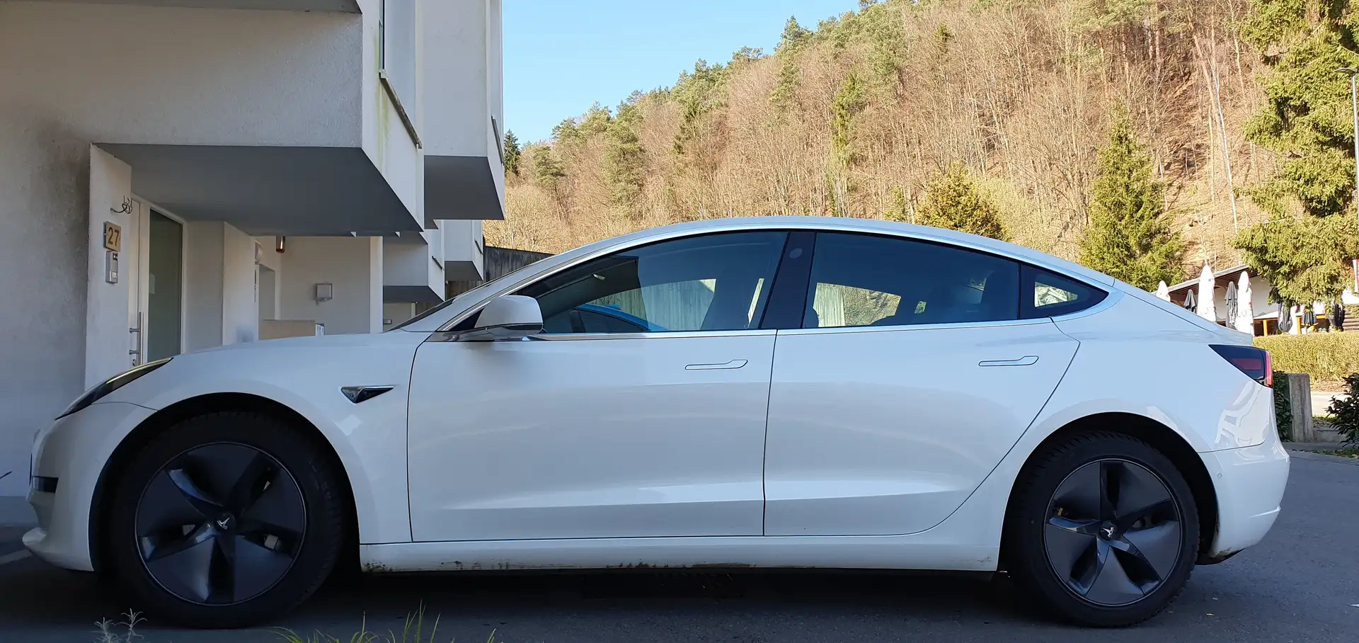 Tesla Model 3 Standard range + Blanc - 2