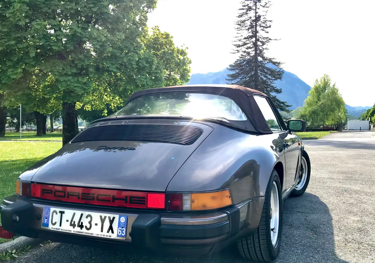 Porsche 911 Cabriolet SC 3.0, foto 11