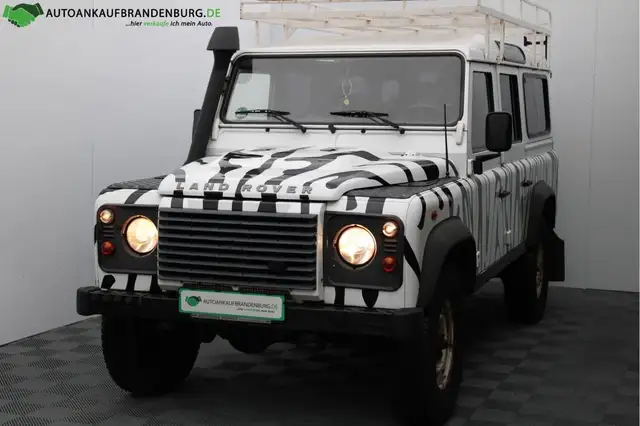 Land Rover Defender 110 E Station Wagon