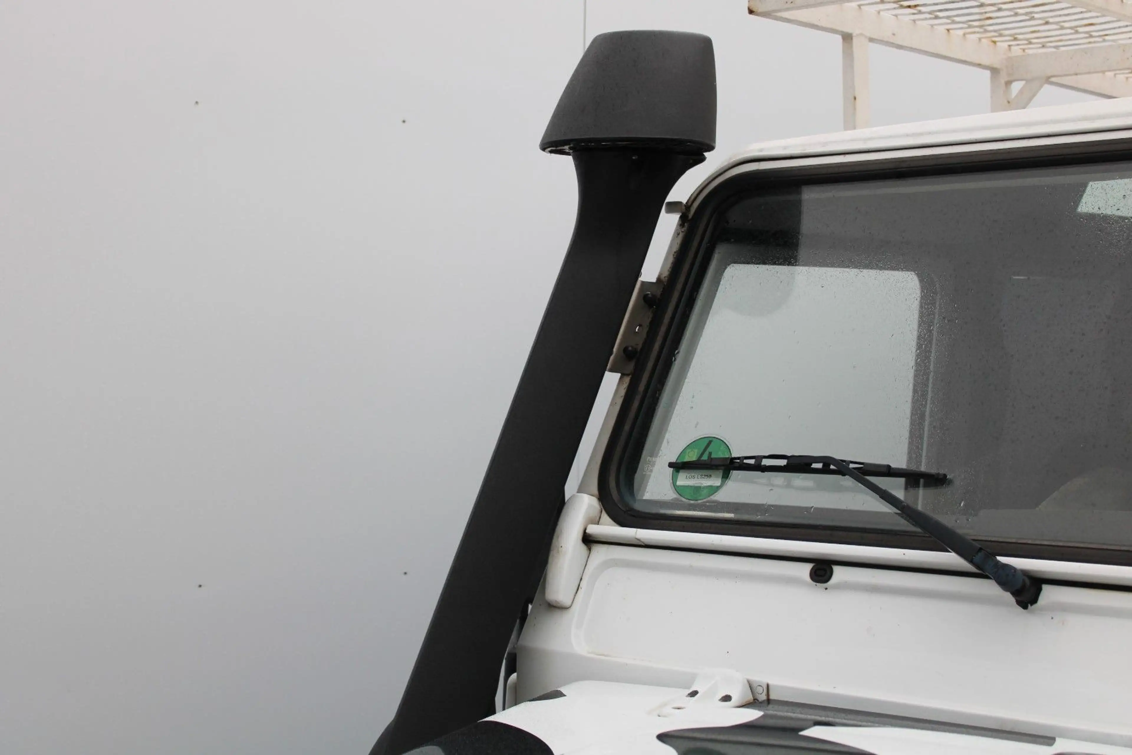 Land Rover Defender 110 E Station Wagon — photo 7