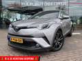Toyota C-HR 1.8 Hybrid Dynamic LaneAssist Adaptive Winterpack Grijs - thumbnail 3