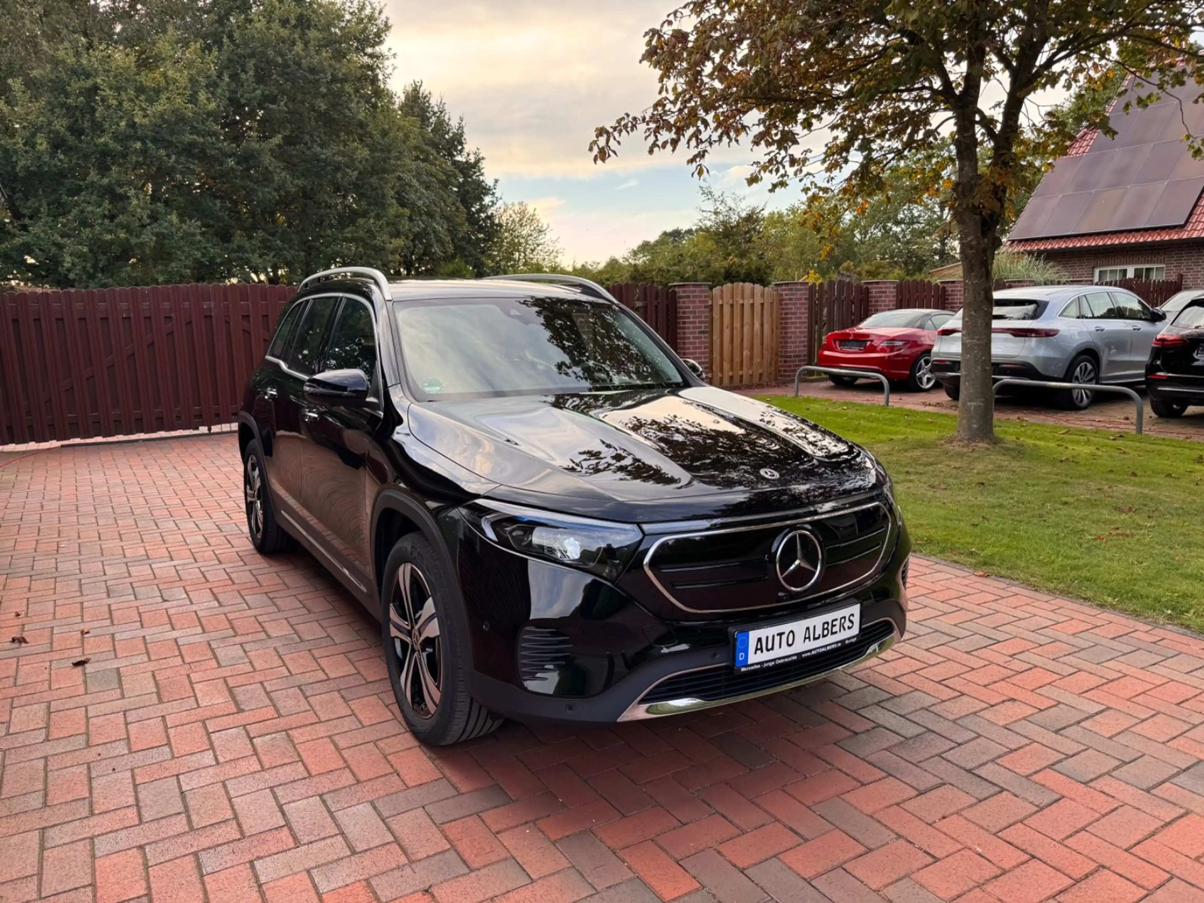 Mercedes-Benz EQB 250 Progressive 7-Sitzer!!! — photo 6