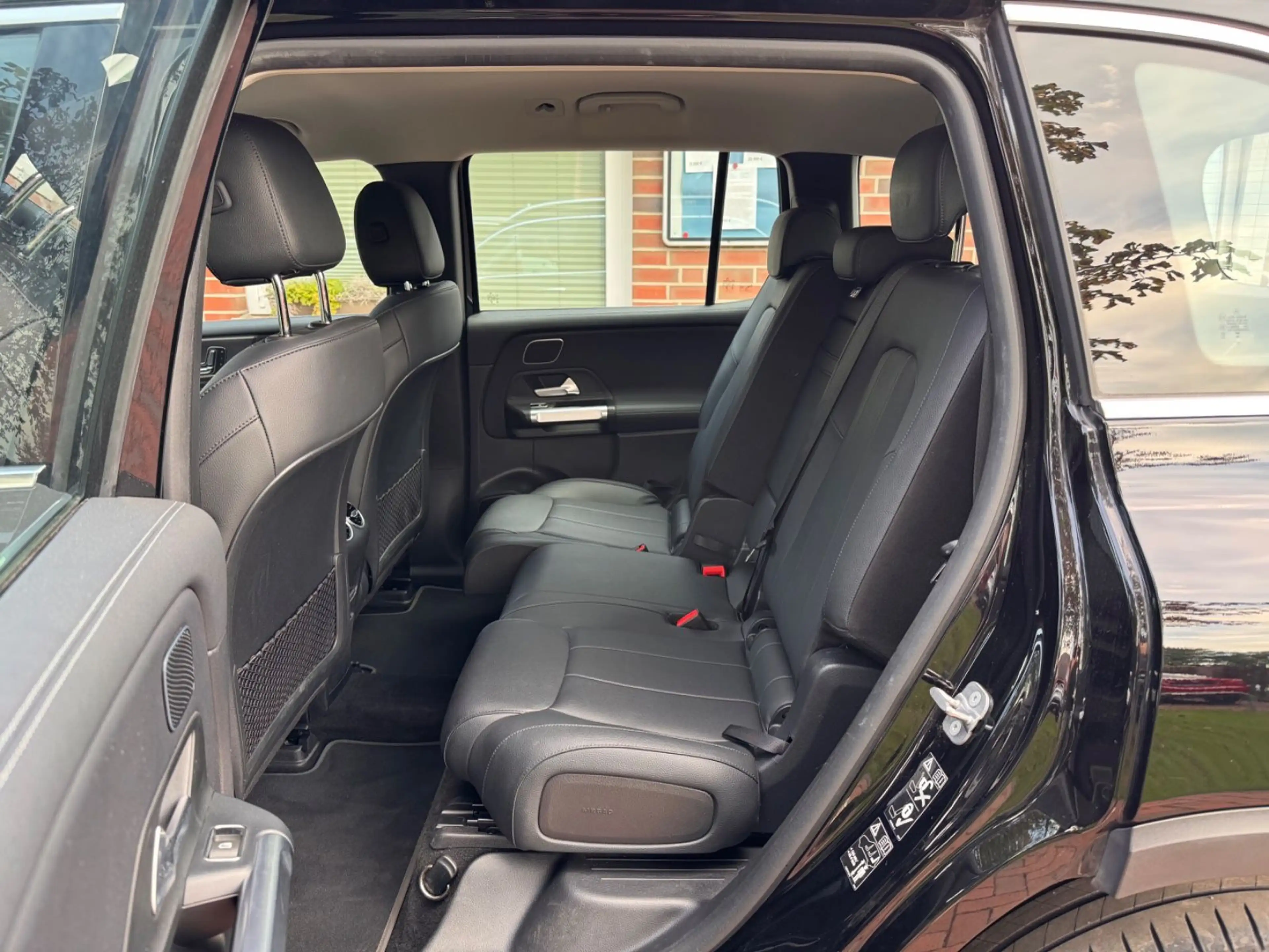 Mercedes-Benz EQB 250 Progressive 7-Sitzer!!! — photo 10