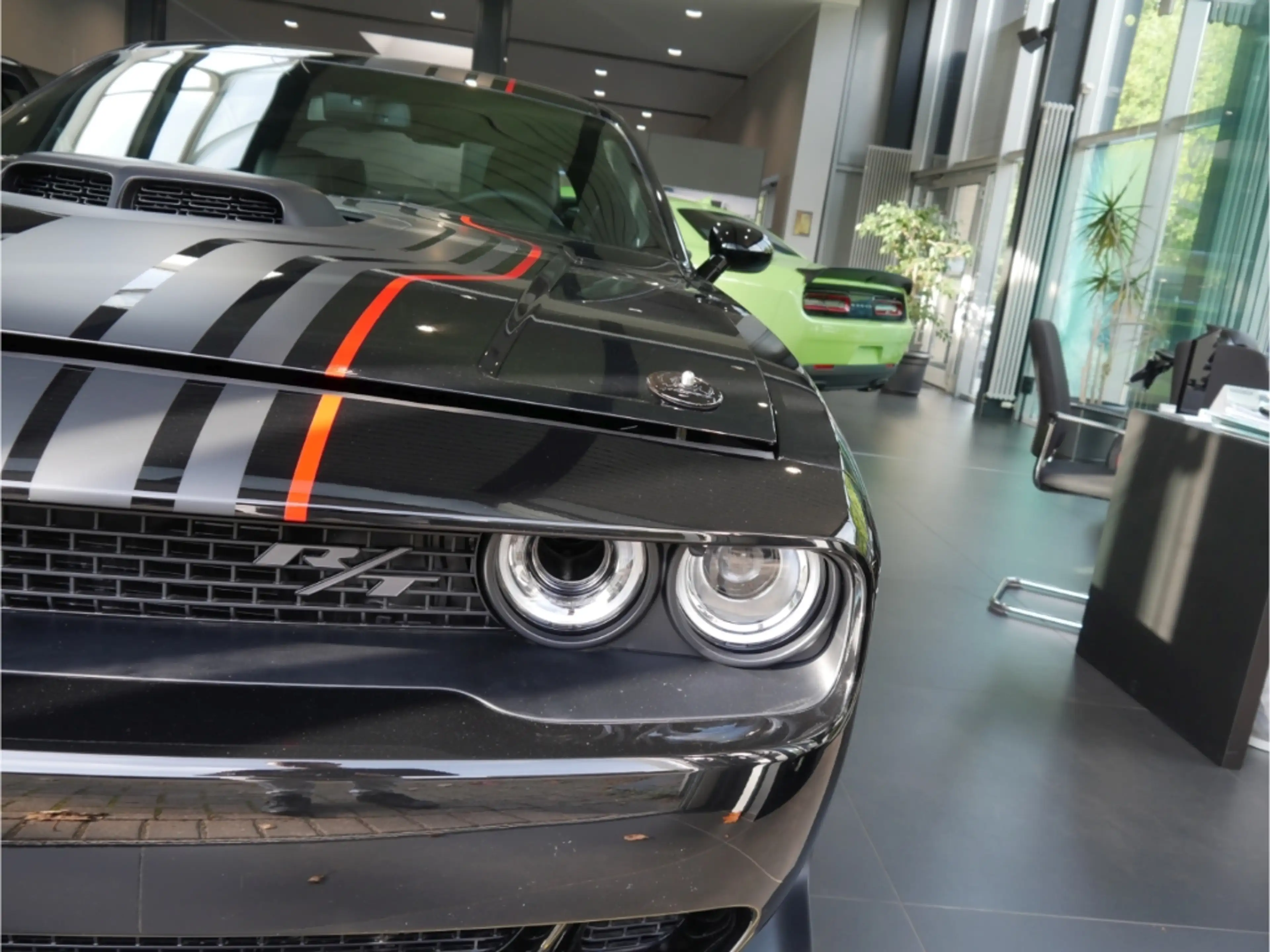 Dodge Challenger R/T Shakedown Widebody 6.4L V8 MY23 Last Call — photo 8