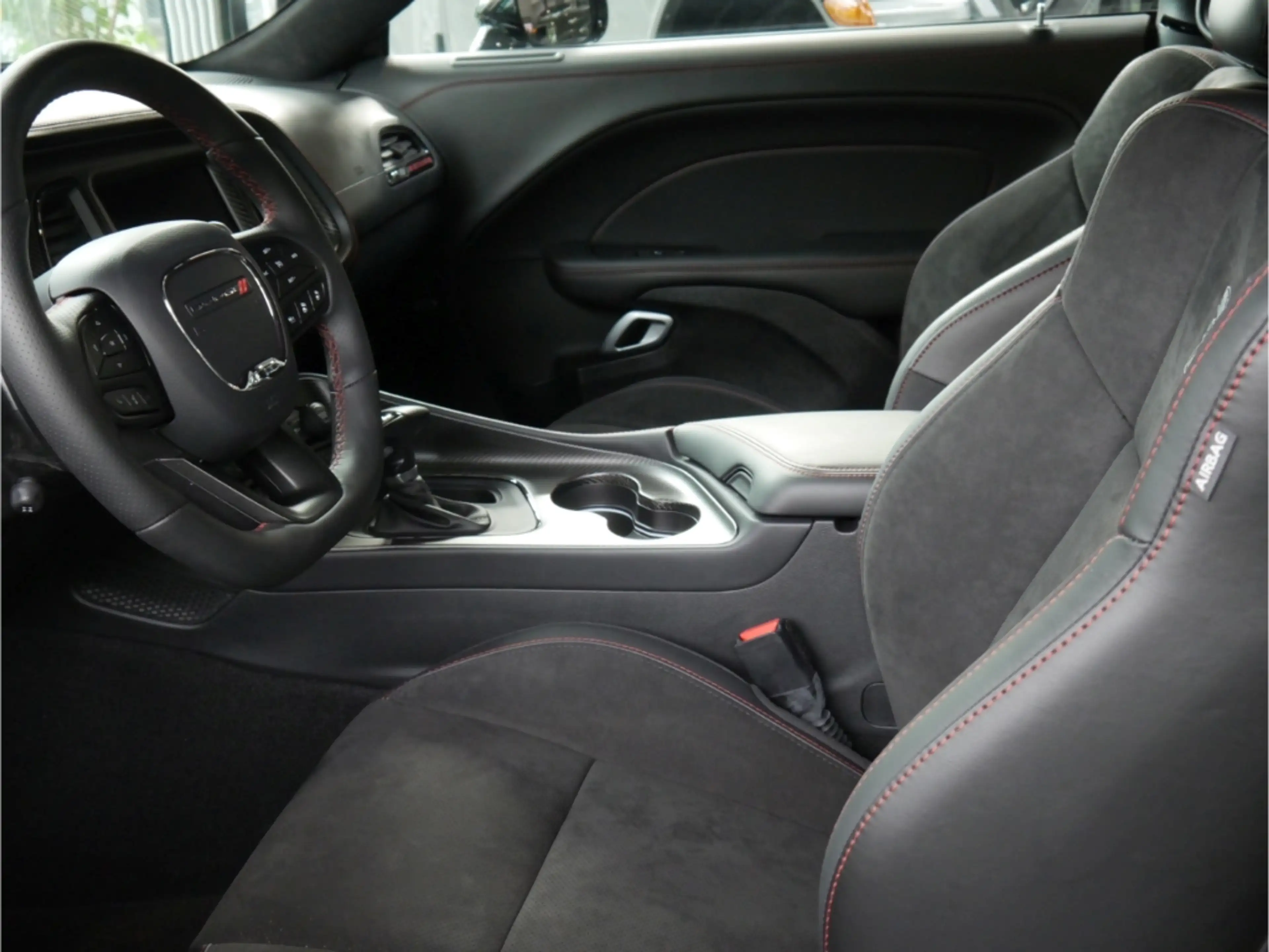Dodge Challenger R/T Shakedown Widebody 6.4L V8 MY23 Last Call — photo 13