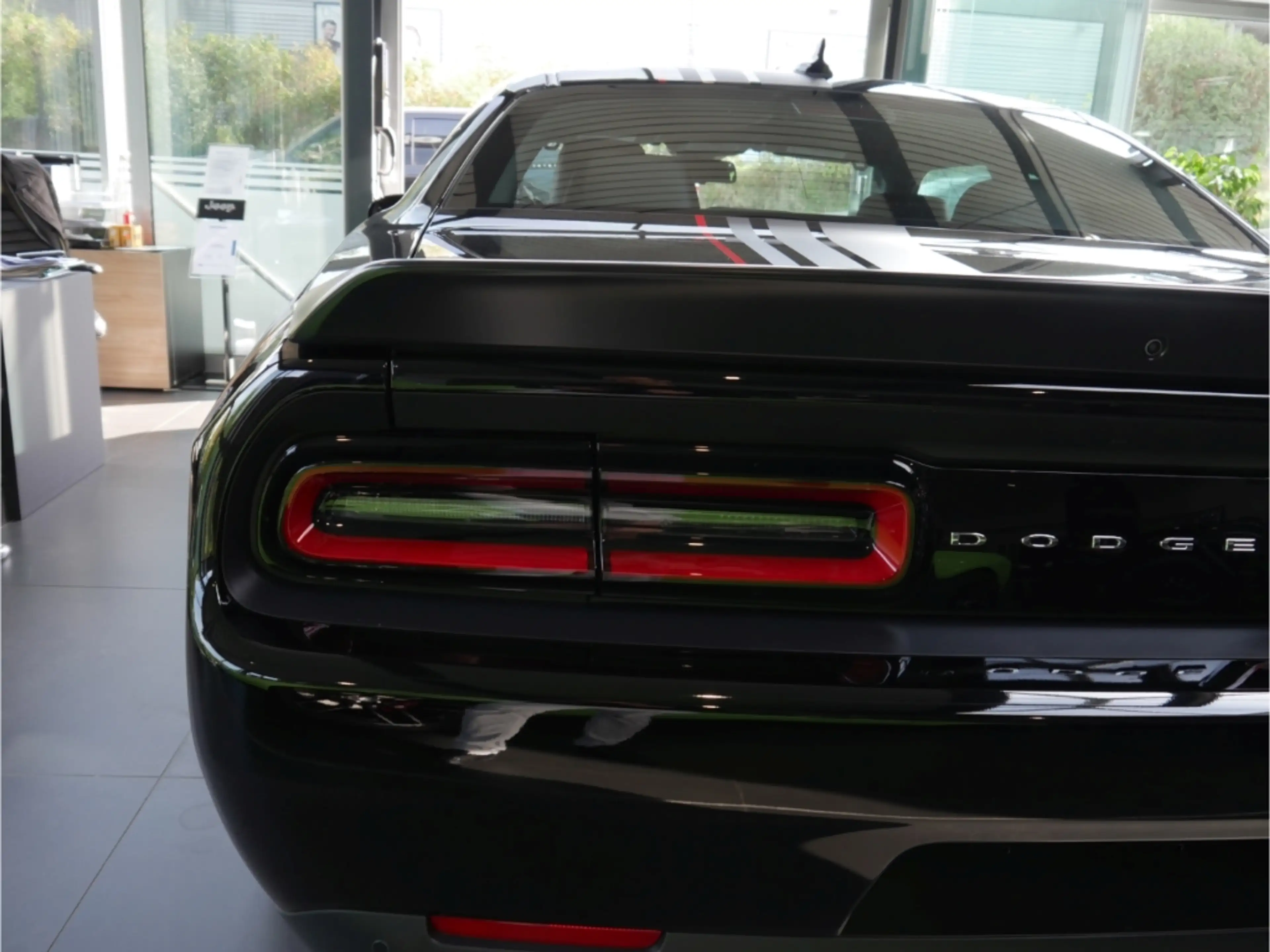 Dodge Challenger R/T Shakedown Widebody 6.4L V8 MY23 Last Call — photo 9