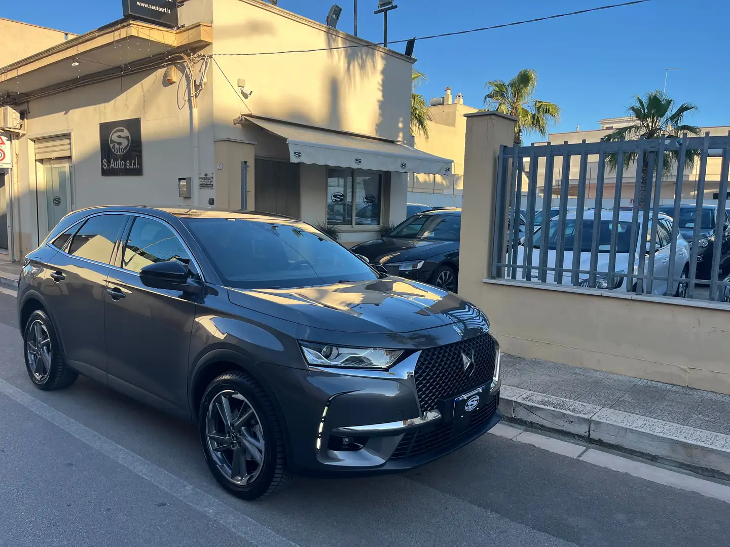 DS Automobiles DS 7 Crossback BlueHDi 130 Aut. Business Gris - 2