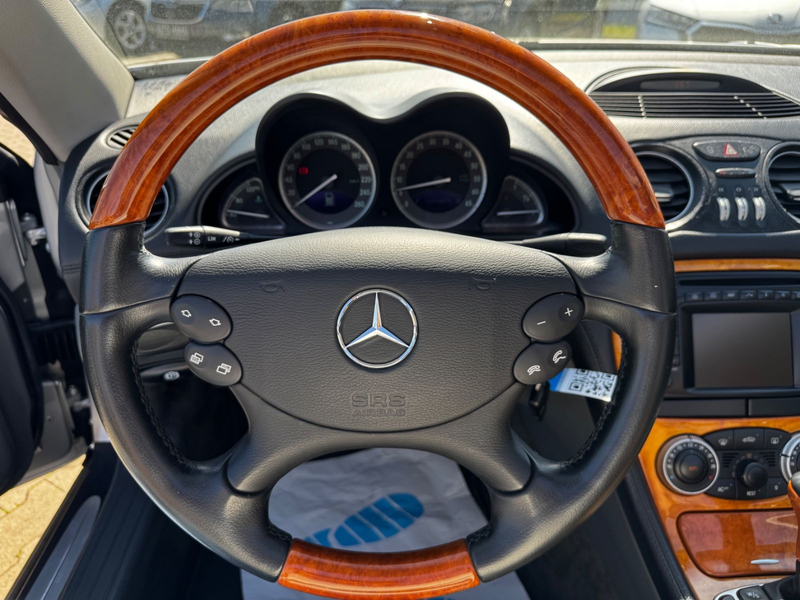 Mercedes-Benz SL 500 V8*NAV*XEN*LEDER*BOSE*60TKM*EINMALIG* — photo 10