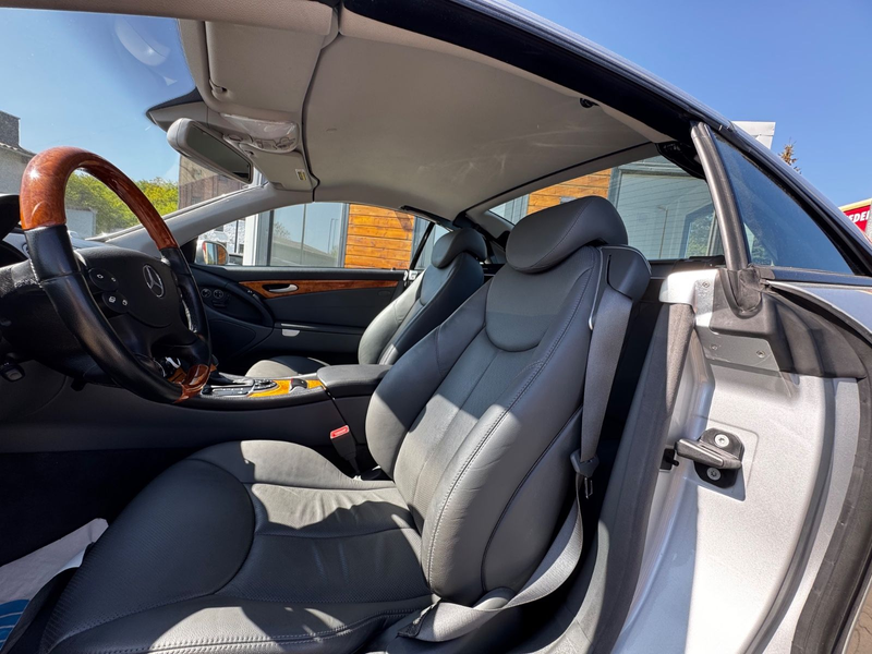 Mercedes-Benz SL 500 V8*NAV*XEN*LEDER*BOSE*60TKM*EINMALIG* — photo 12