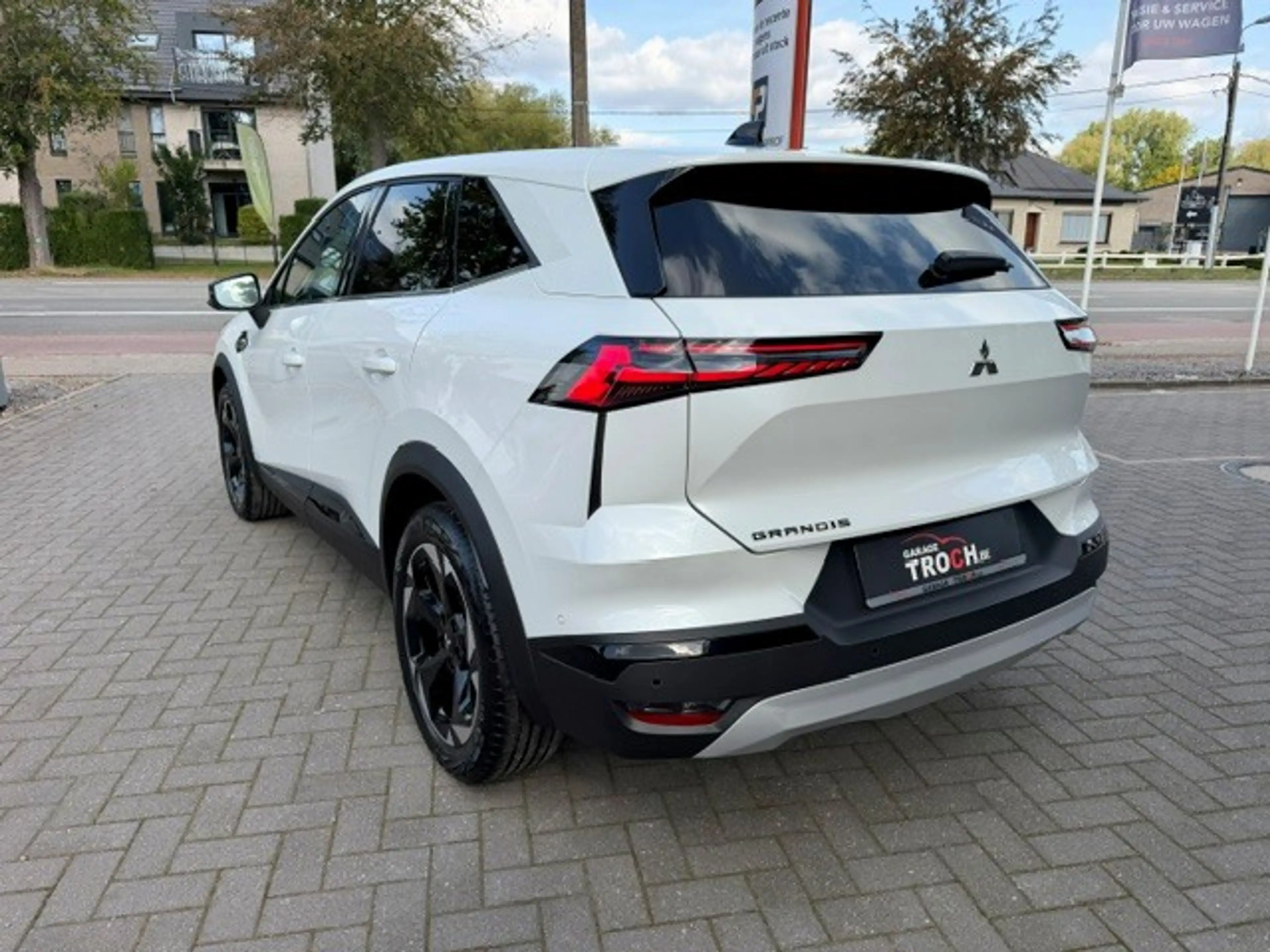 Mitsubishi Grandis Grandis 1.3 Di-T MHEV DCT Intense+ 8 Jaar garantie Catalogusprijs: €33990 — photo 10