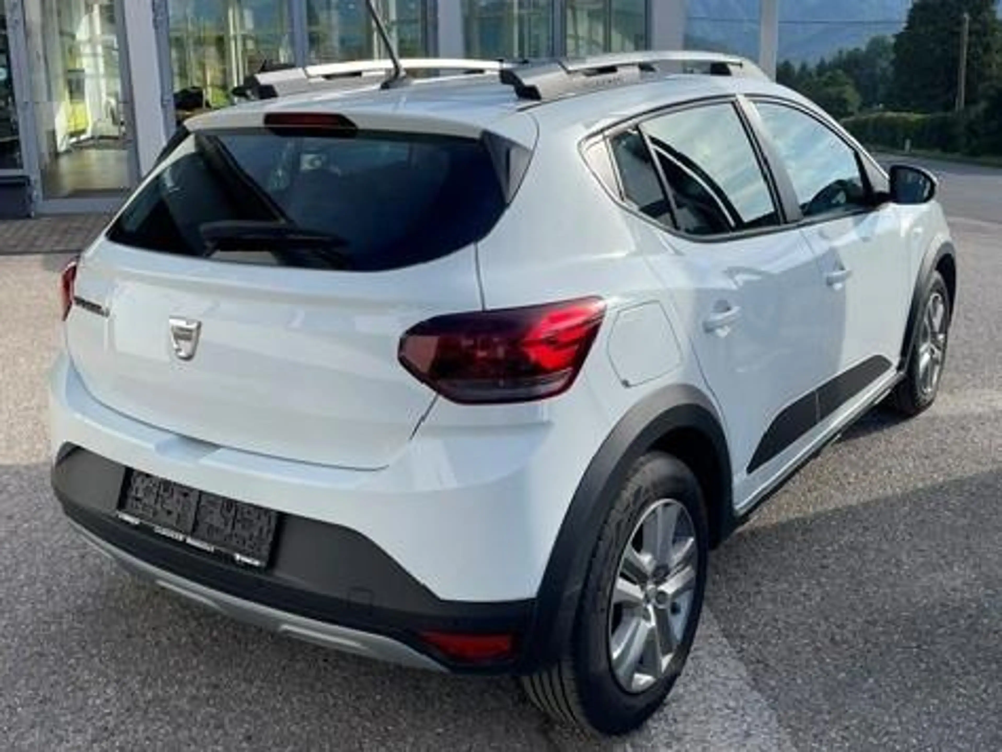 Dacia Sandero Sandero Stepway Comfort TCe 90 Stepway Comfort — photo 2