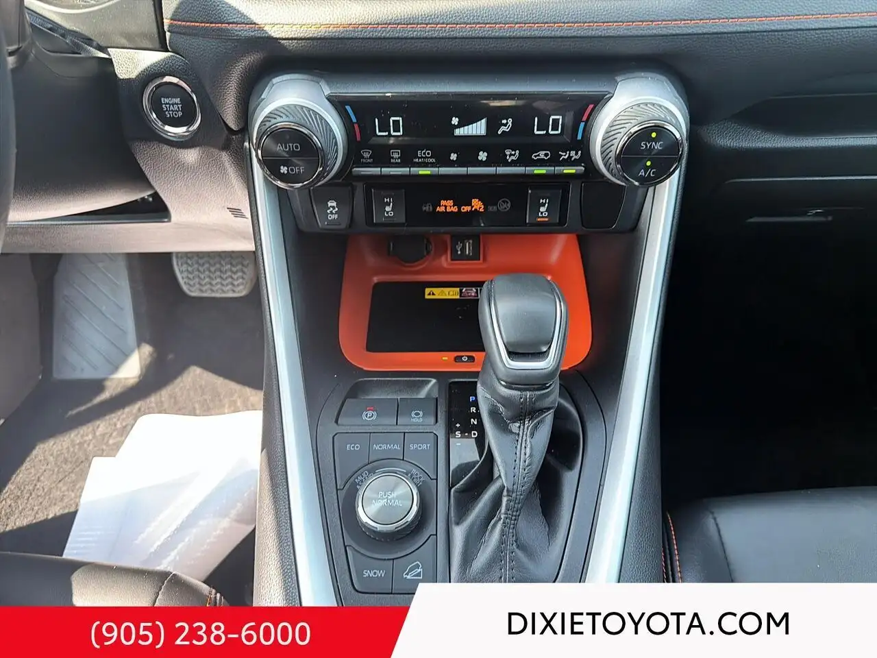 Toyota RAV 4 photo Toyota RAV 4