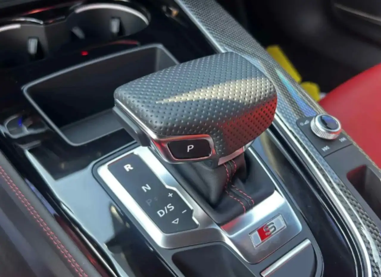 Audi S4 снимка Audi S4