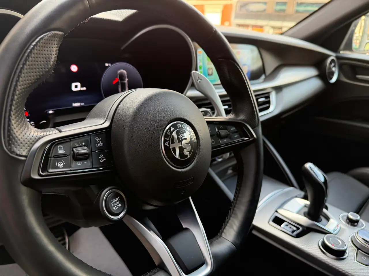 Alfa Romeo Stelvio 2024 — фото 14