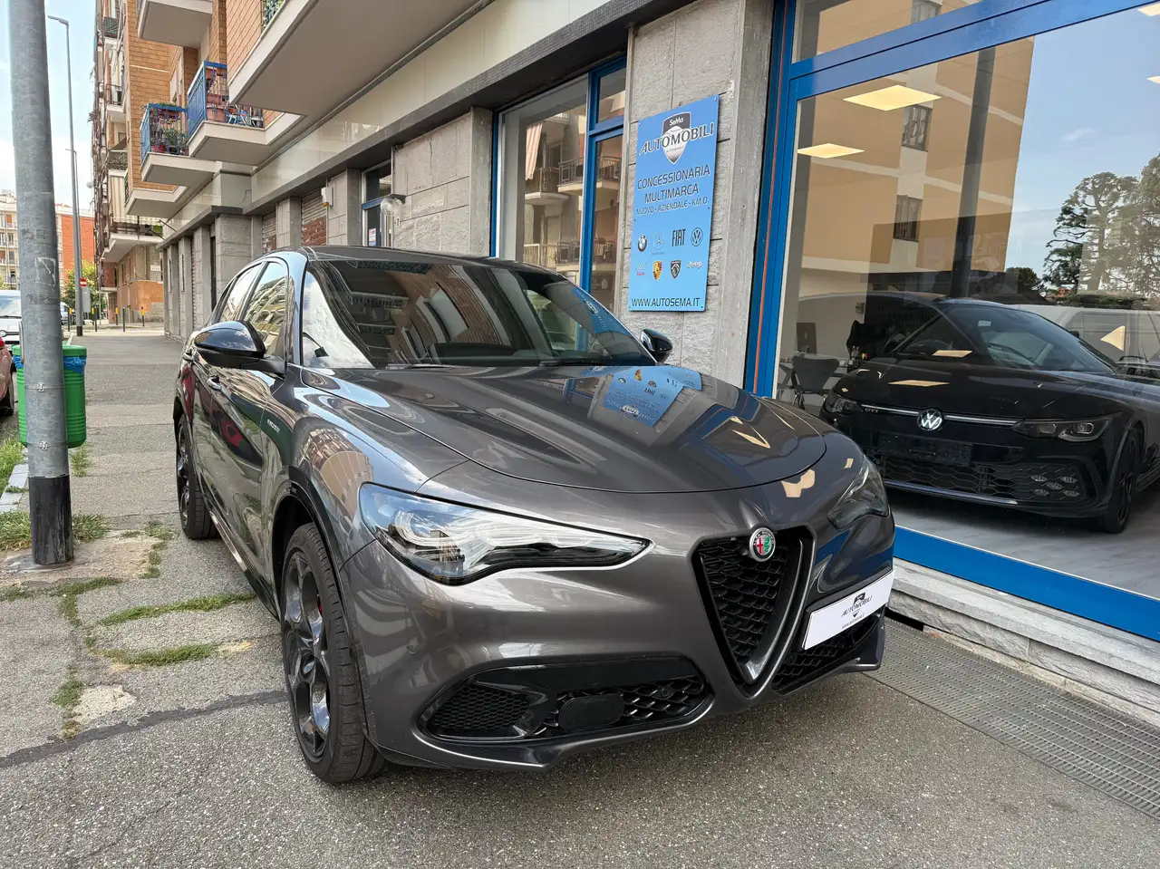 Alfa Romeo Stelvio 2024