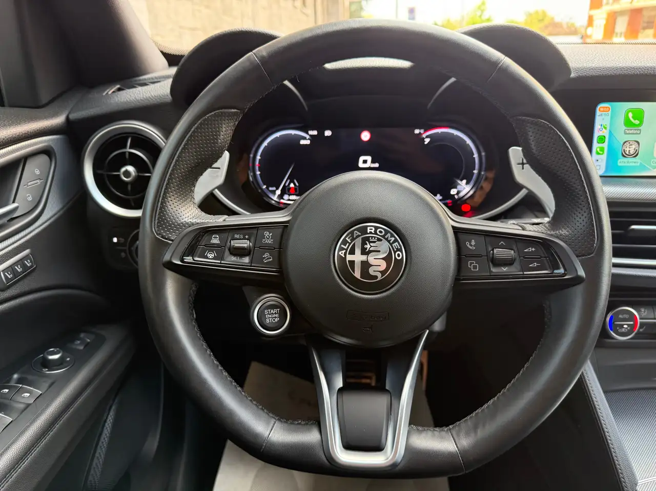 Alfa Romeo Stelvio 2024 — фото 13