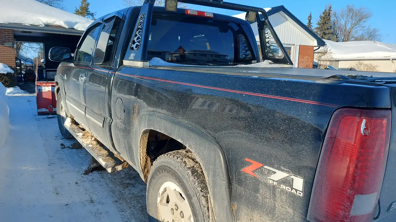 Chevrolet Silverado 1500 снимка Chevrolet Silverado 1500