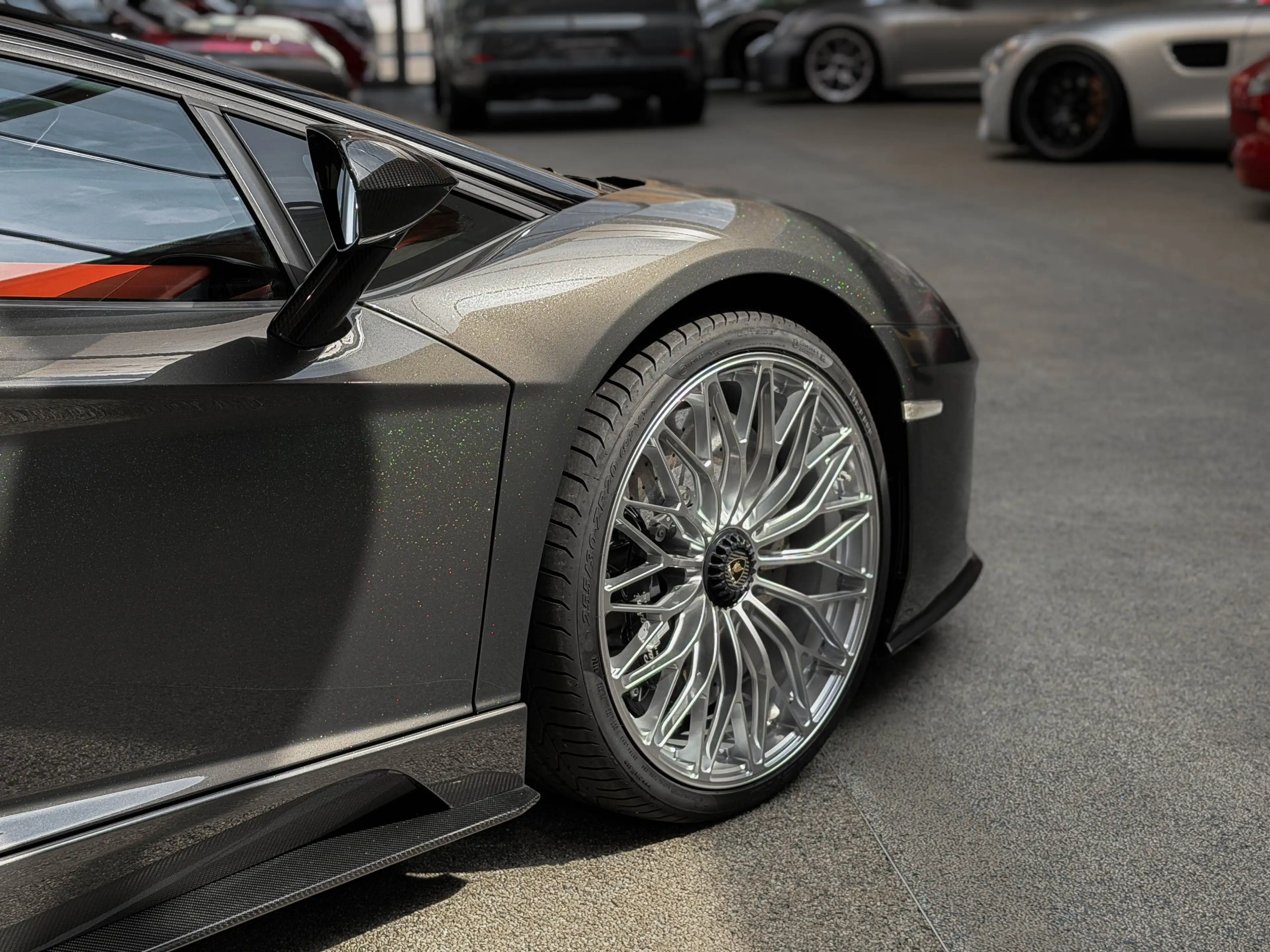 Lamborghini Aventador S Roadster 1 of 1 + AD PERSONAM + Sammler — photo 11