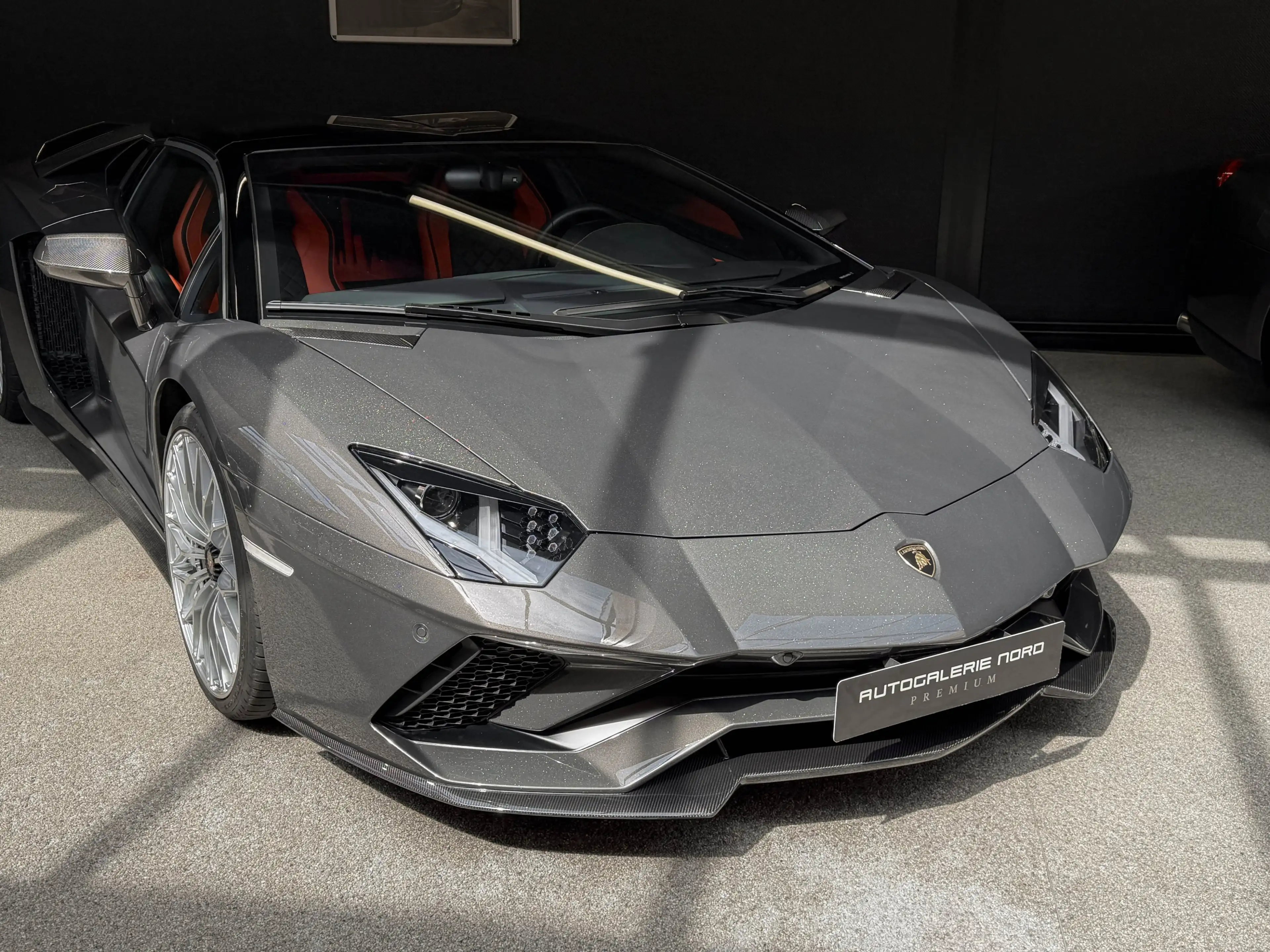 Lamborghini Aventador S Roadster 1 of 1 + AD PERSONAM + Sammler — photo 8