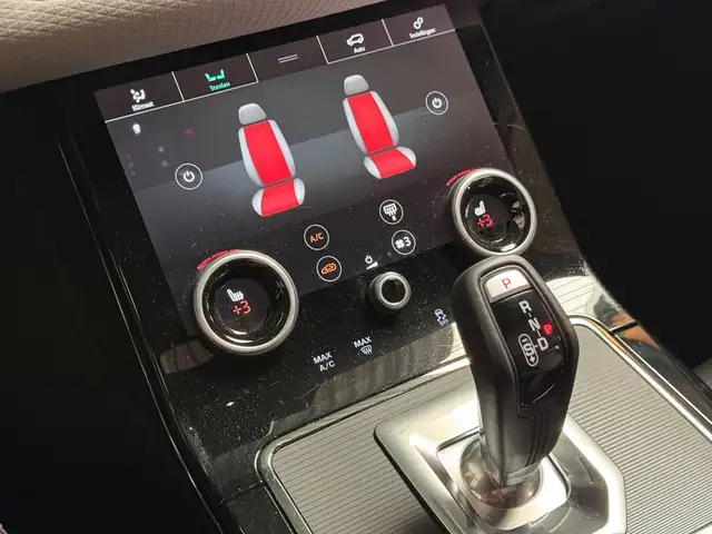 Land Rover Range Rover Evoque view 16