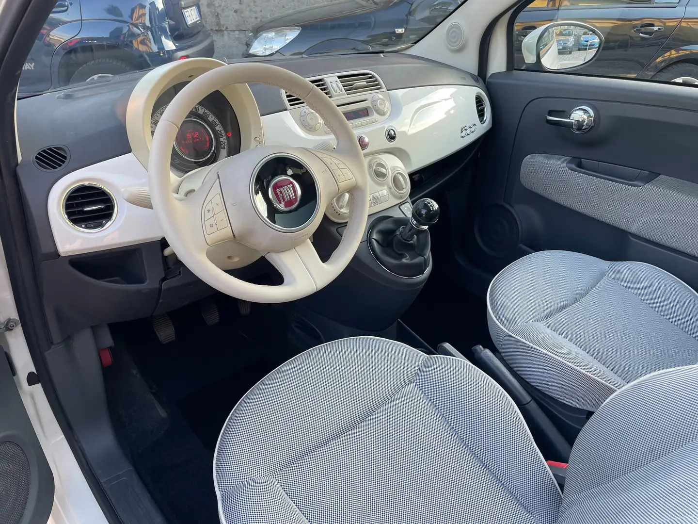 Fiat 500 500 III 1.2 Lounge 69cv TETTO+CERCHI+4 STAGIONI Weiß - 2