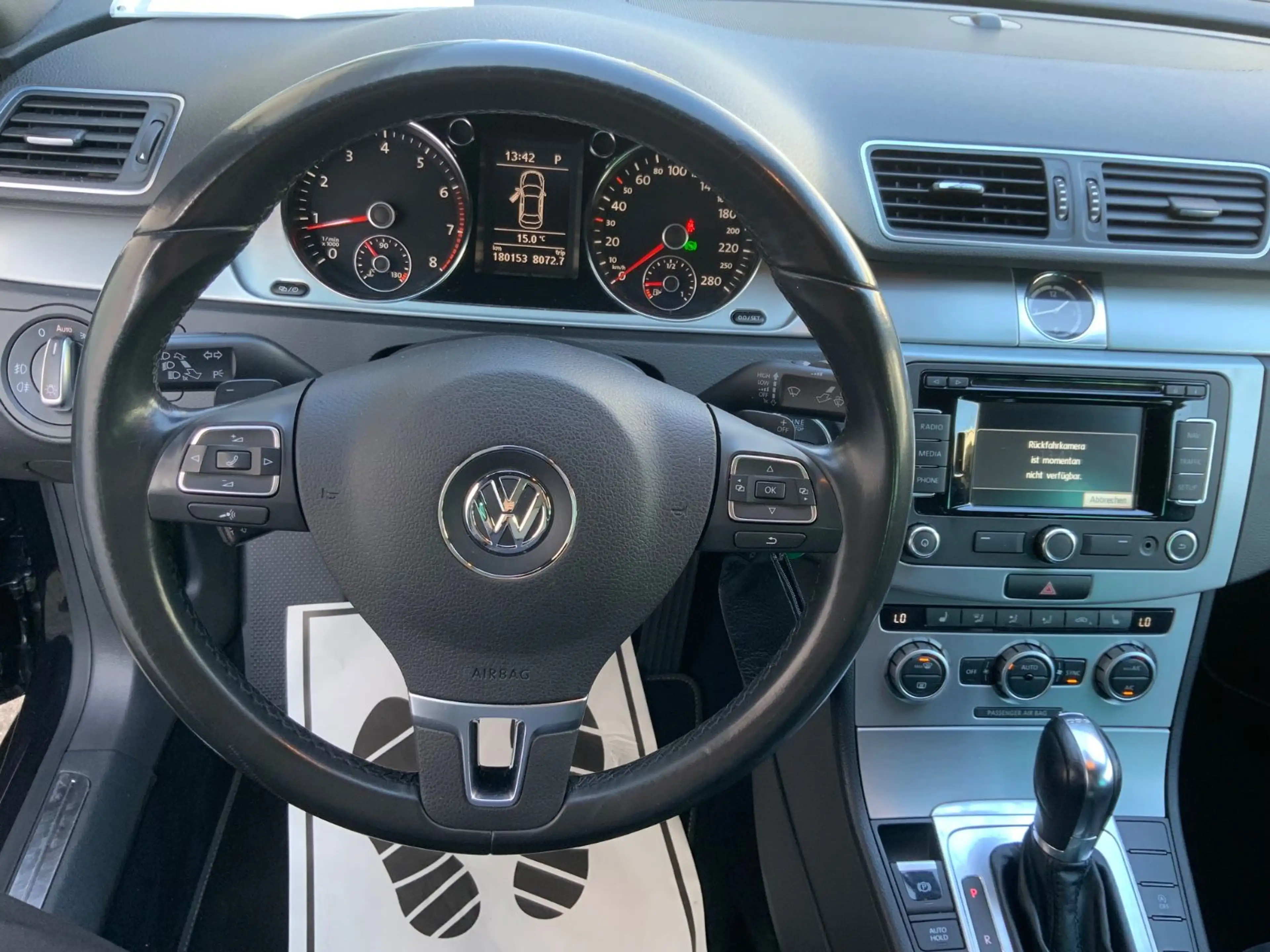 Volkswagen CC Sport-Paket Navi/Alcantara/Bi-Xenon/18Zoll — photo 16