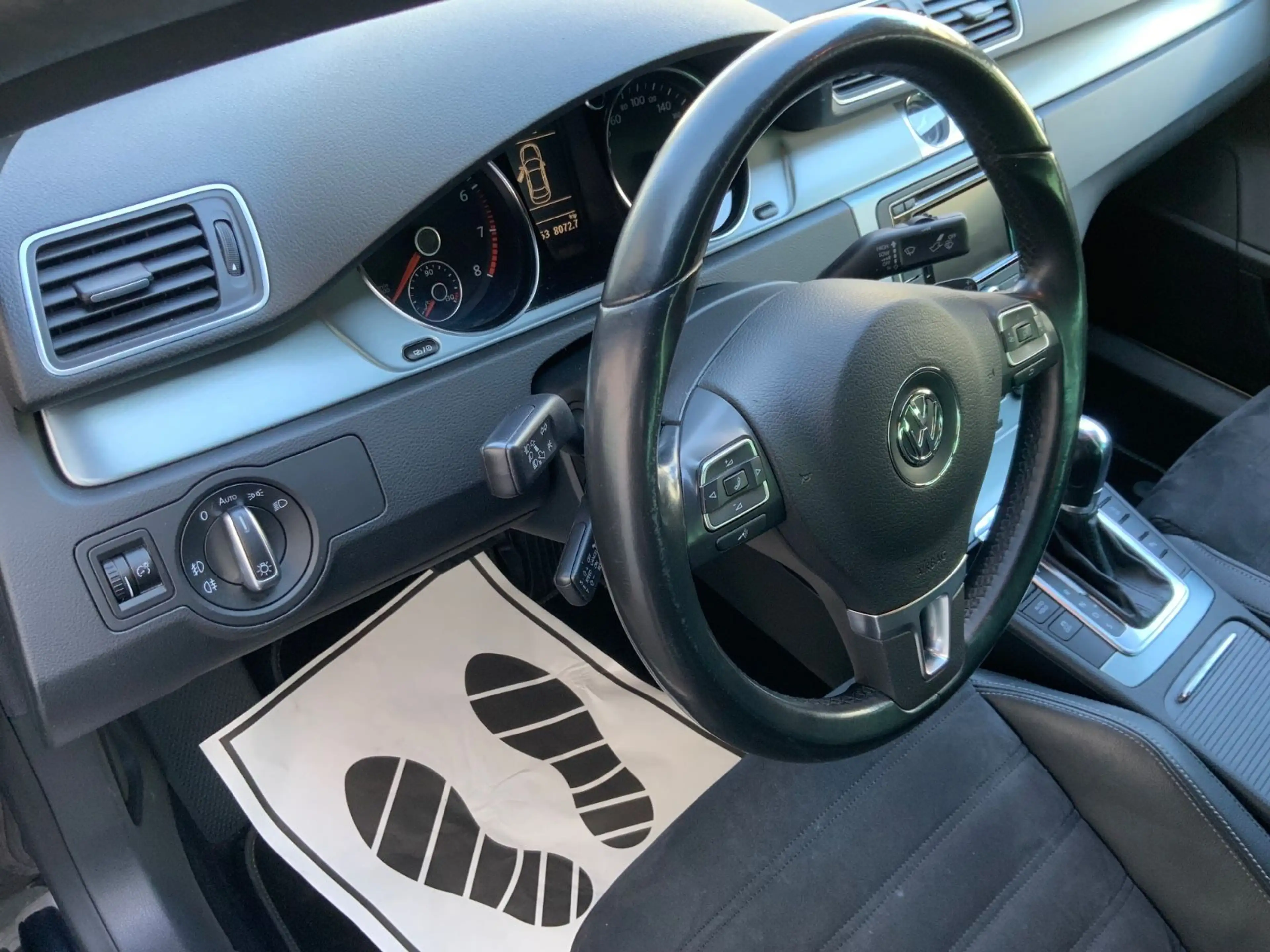 Volkswagen CC Sport-Paket Navi/Alcantara/Bi-Xenon/18Zoll — photo 13
