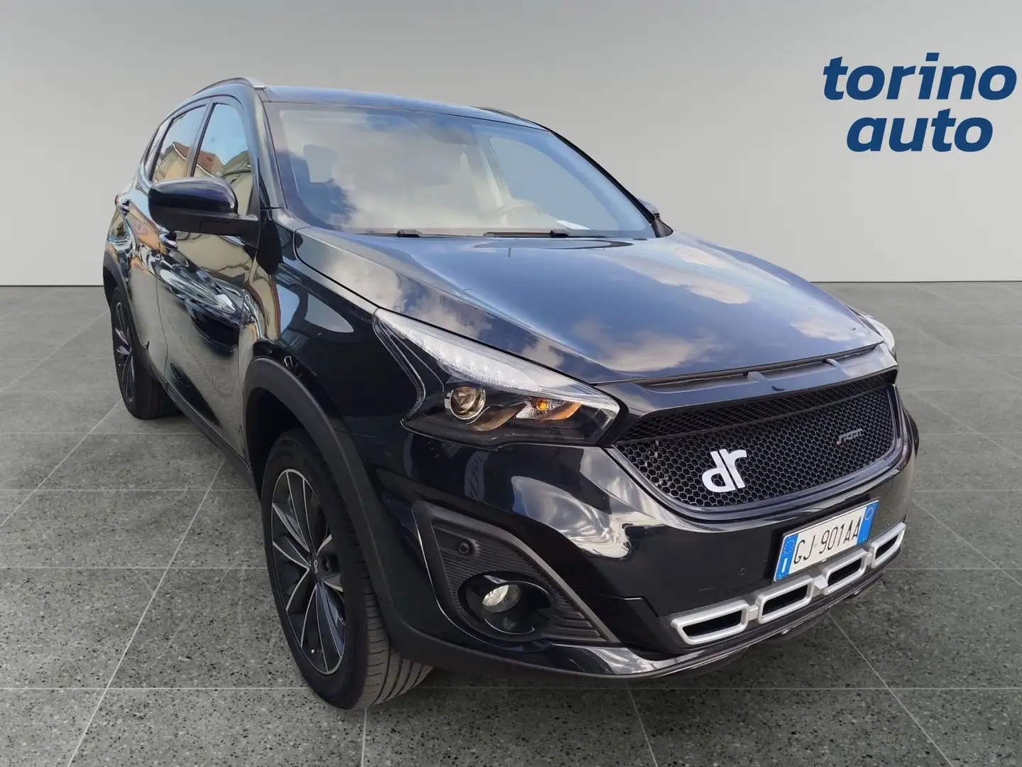 DR Automobiles DR F35 F35 1.5 TURBO 156CV GPL Schwarz - 1