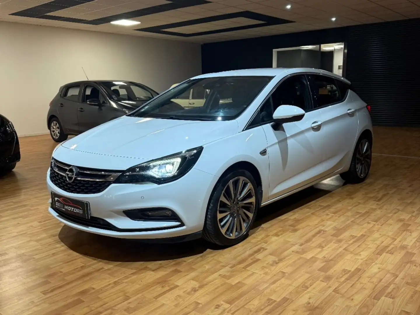 Opel Astra SPORTS TOURER 1.4 Turbo 150 ch Start/Stop Elite Blanc - 1