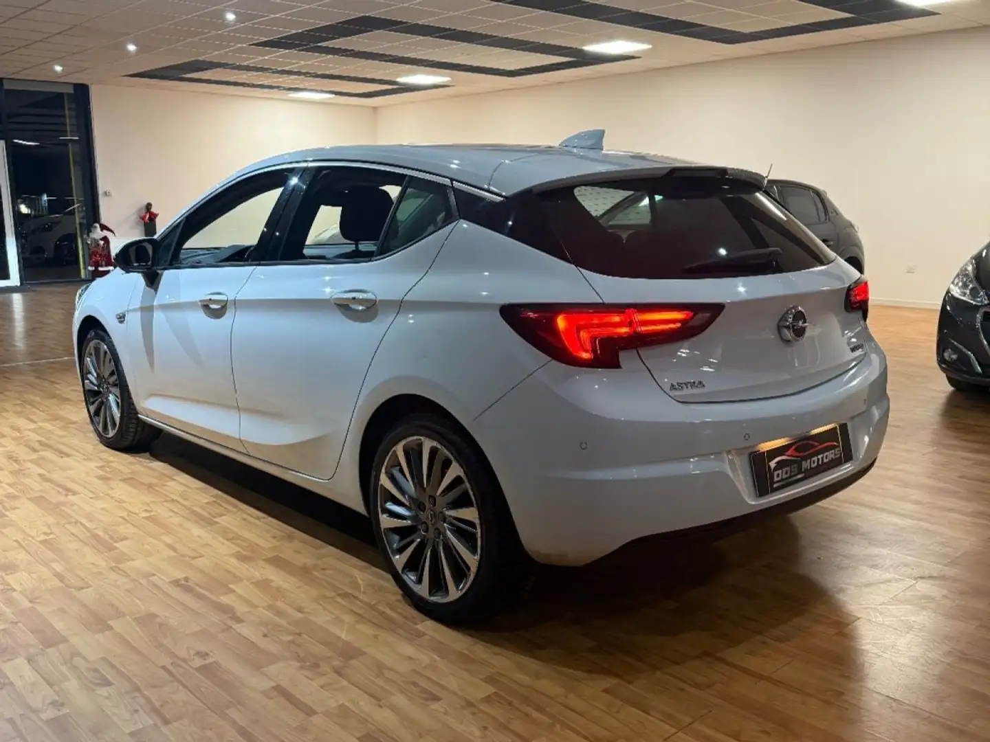 Opel Astra SPORTS TOURER 1.4 Turbo 150 ch Start/Stop Elite Blanc - 2