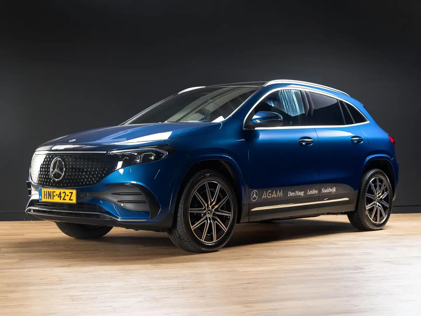 Mercedes-Benz EQA 250 250+ Business Solution AMG Albastru - 1