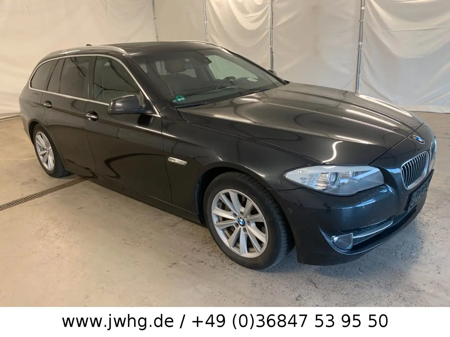BMW 525 Xenon Navi+ Vollleder Pano Si-Hz SpoSi Tempo Grau - 2