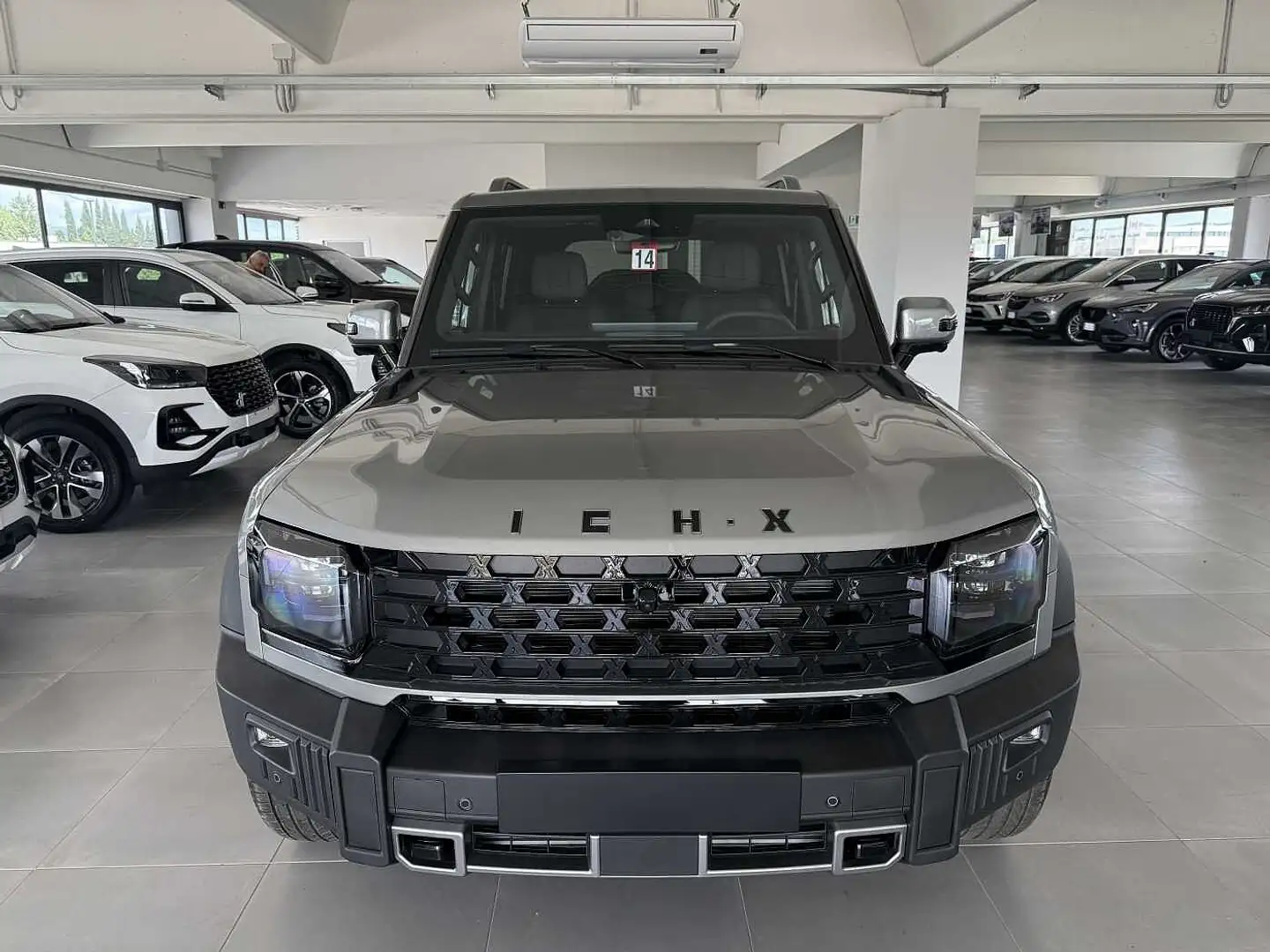 ICH-X K3 2.0 DCT 4WD Gris - 2