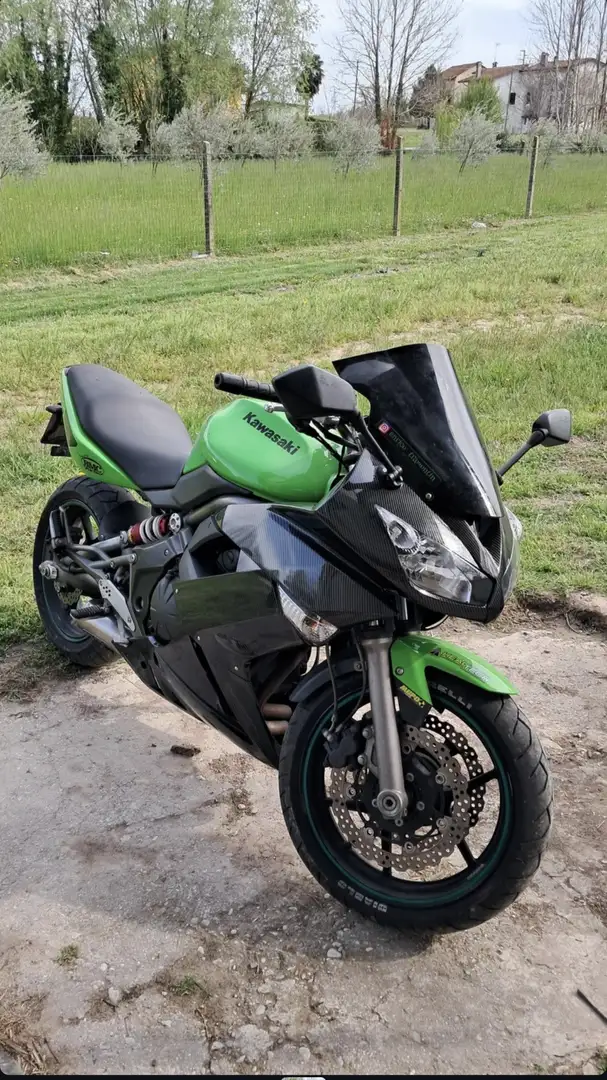 Kawasaki ER - 6 F Verde - 1