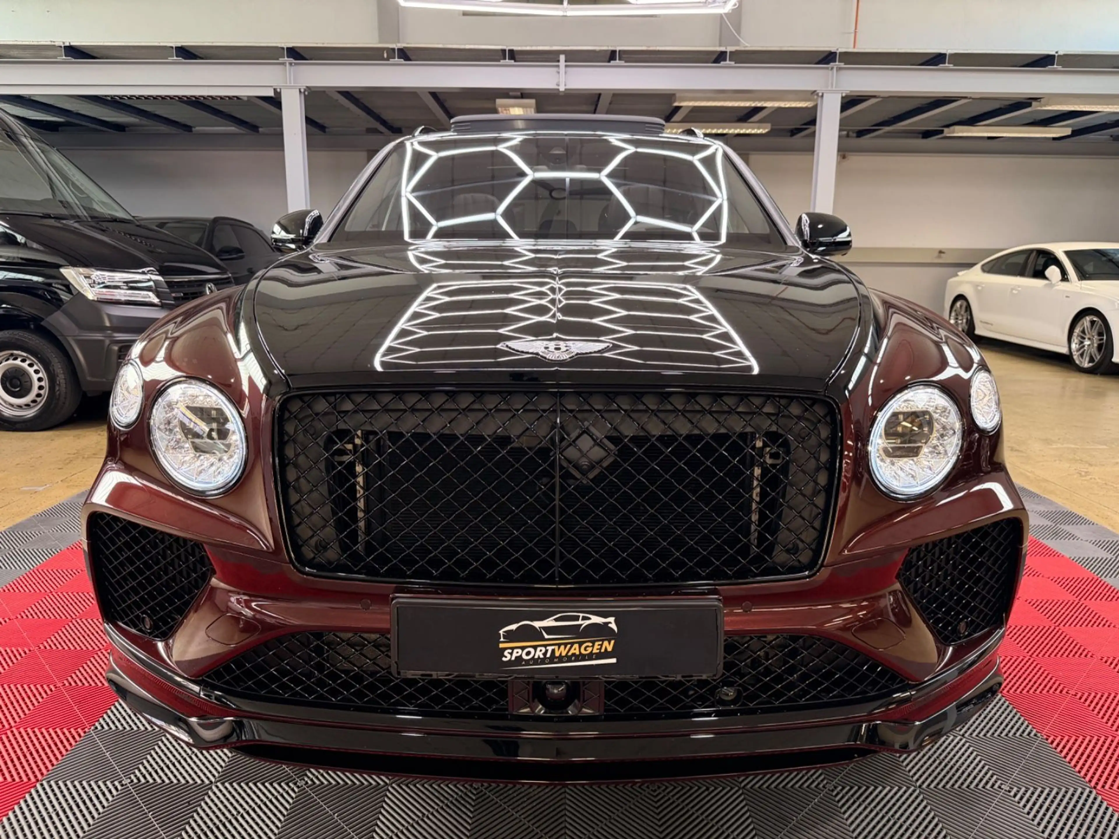Bentley Bentayga 4.0 V8 S Duo-Tone B&O Head-Up ACC AHK — photo 2