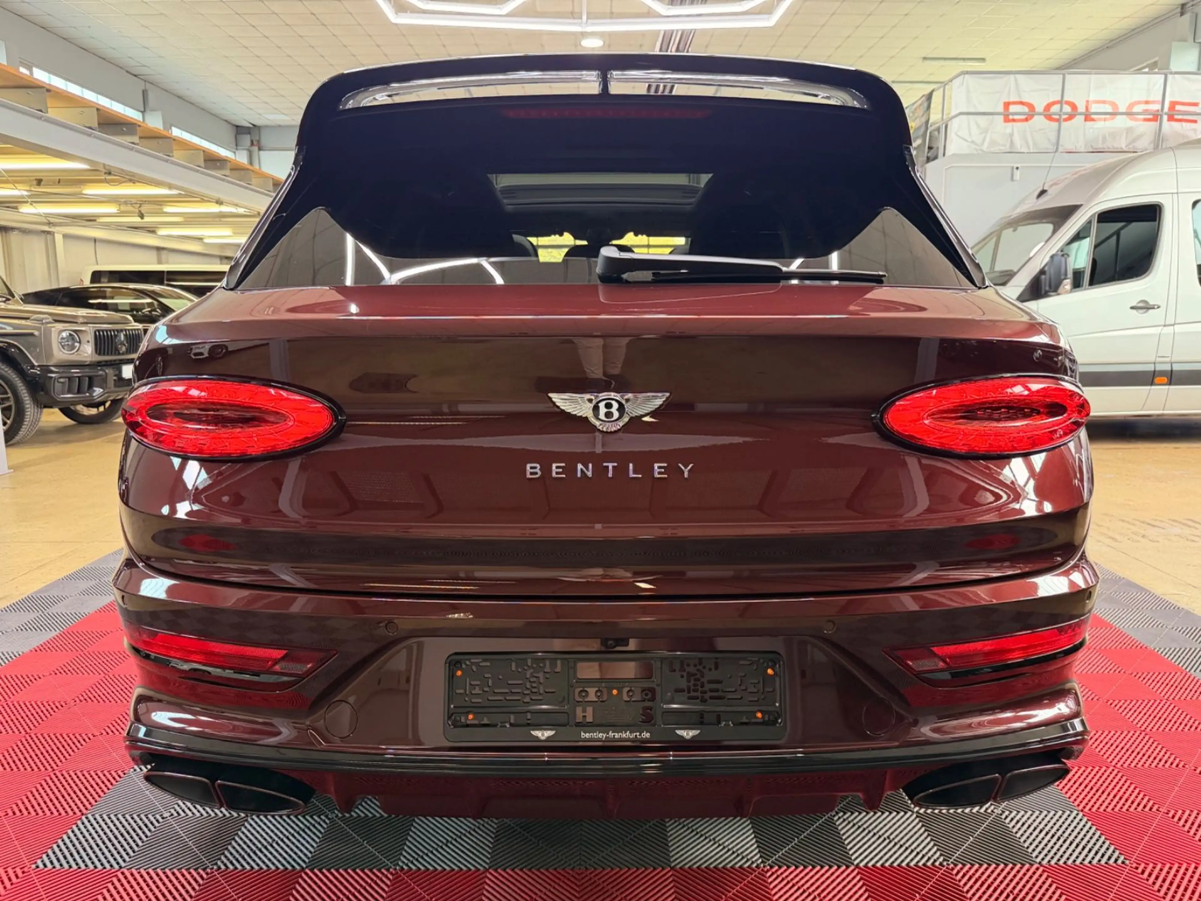 Bentley Bentayga 4.0 V8 S Duo-Tone B&O Head-Up ACC AHK — photo 10
