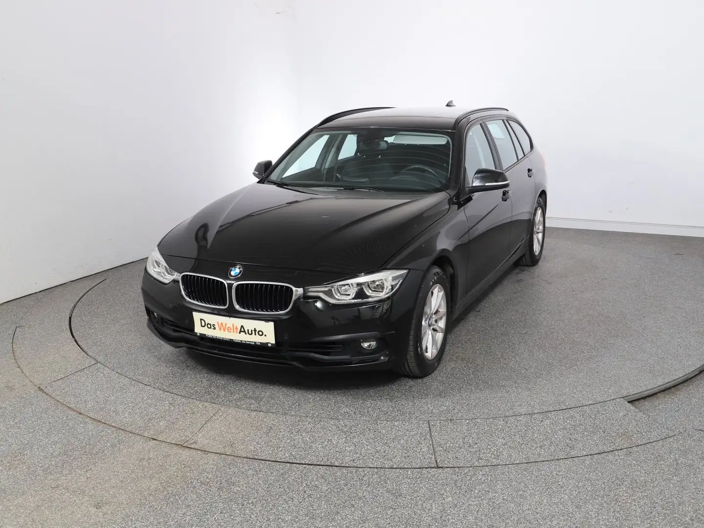 BMW 320 BMW 320i Touring Schwarz - 1