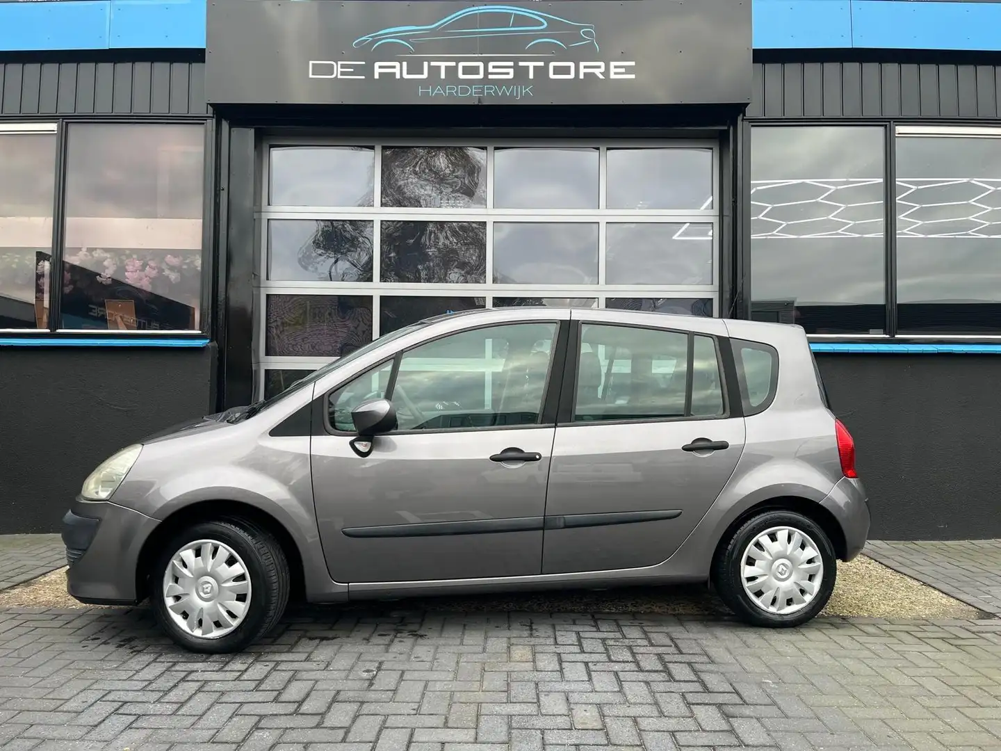 Renault Grand Modus 1.2 TCE Expression Airco Trekhaak Leuke Auto !!! Gris - 1