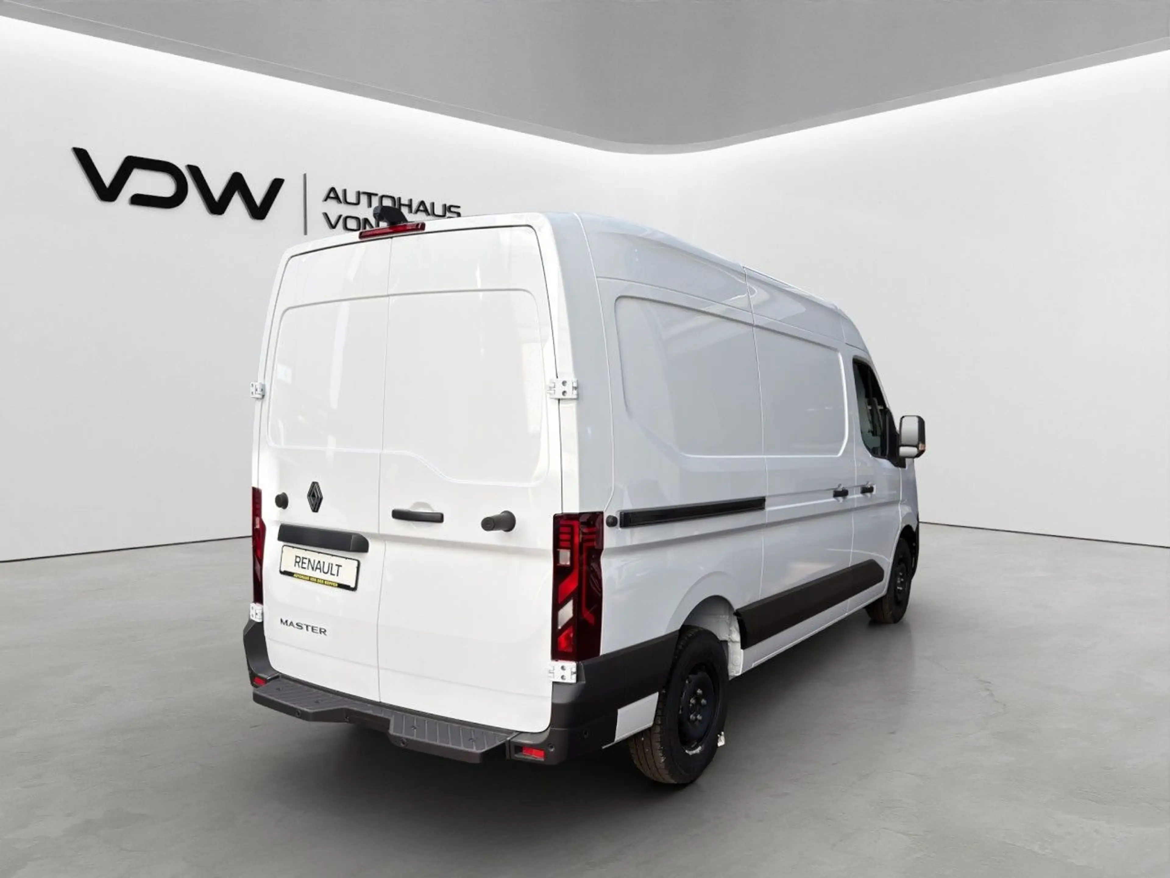 Renault Master IV Kasten Hochraum 3,5t L2H2 BLUE dCi 150 — photo 9