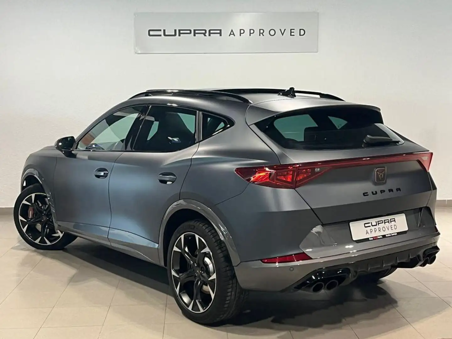 CUPRA Formentor 2.0 TSI 310 VZ DSG 4Drive Gris - 2