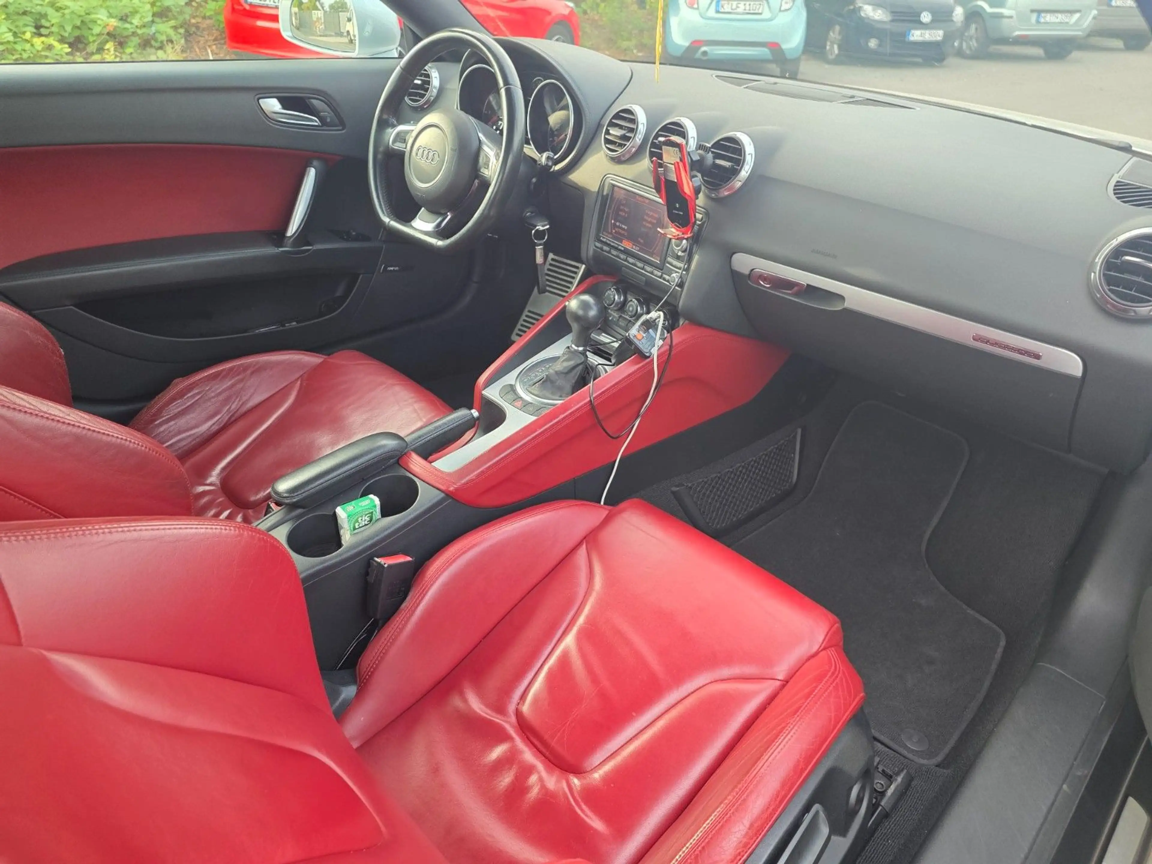 Audi TT Coupe 3.2 S tronic quattro — photo 6