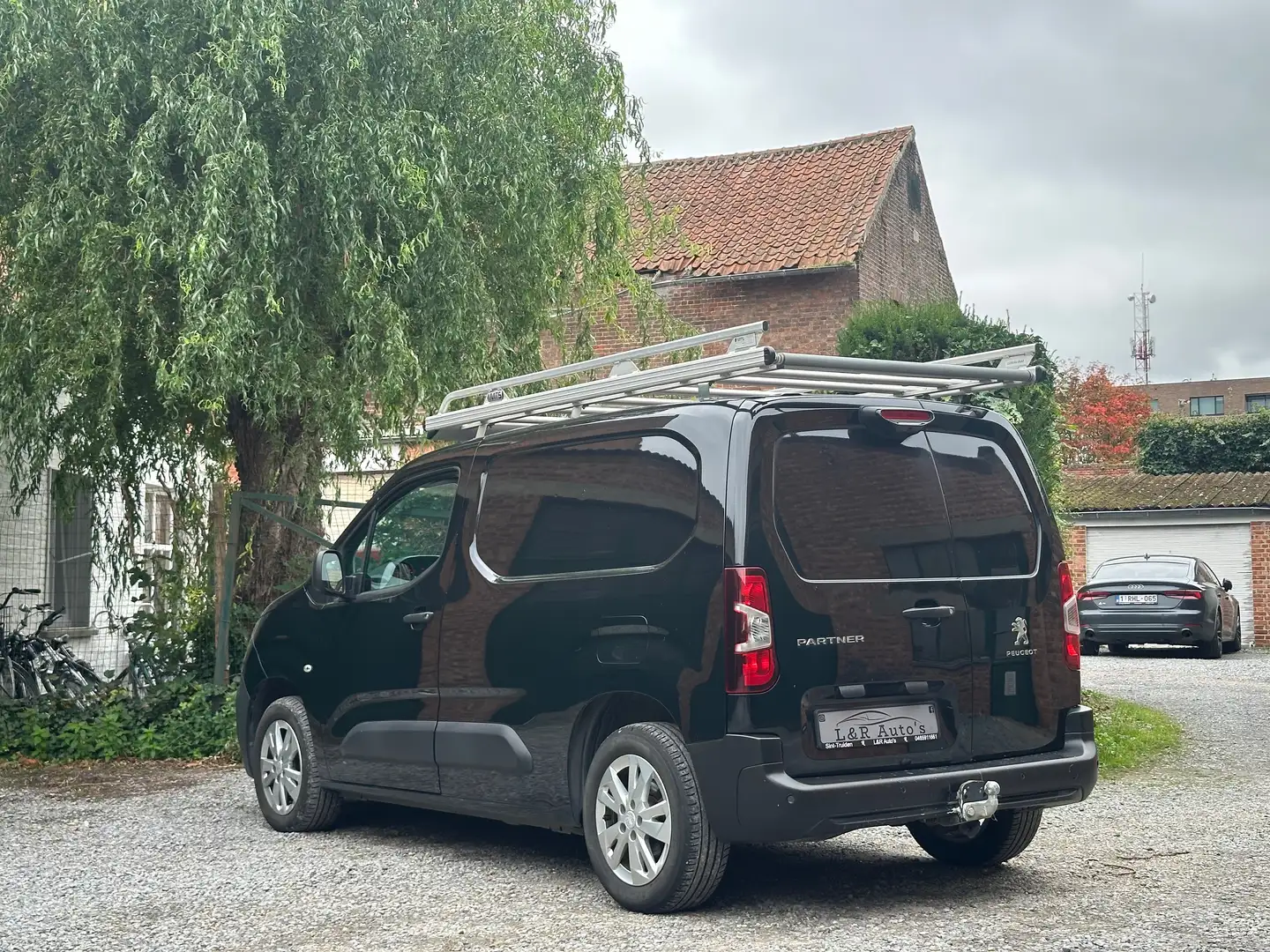 Peugeot Partner 1.2 Puretech 110 L1 Noir - 2