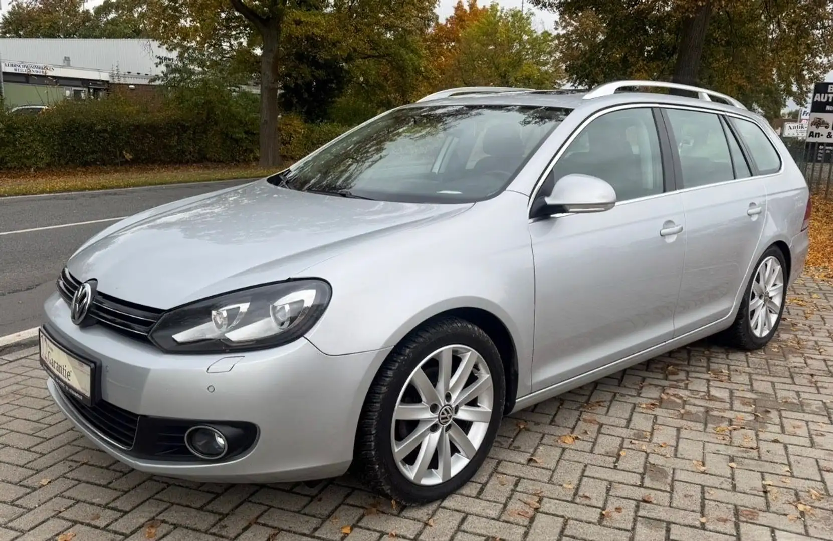 Volkswagen Golf VI Variant Highline Silber - 1