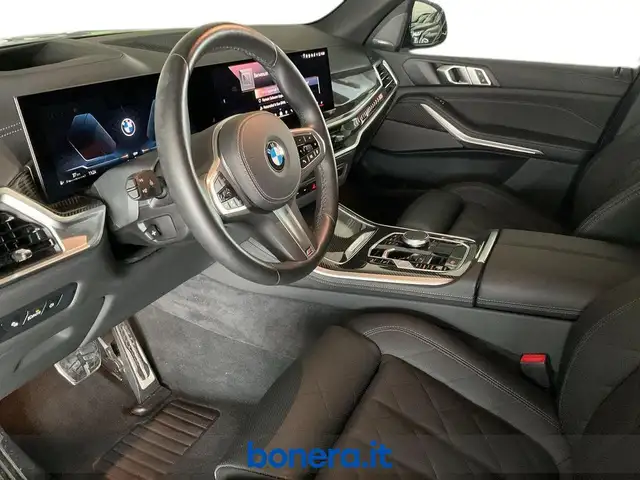 BMW X5 view 19